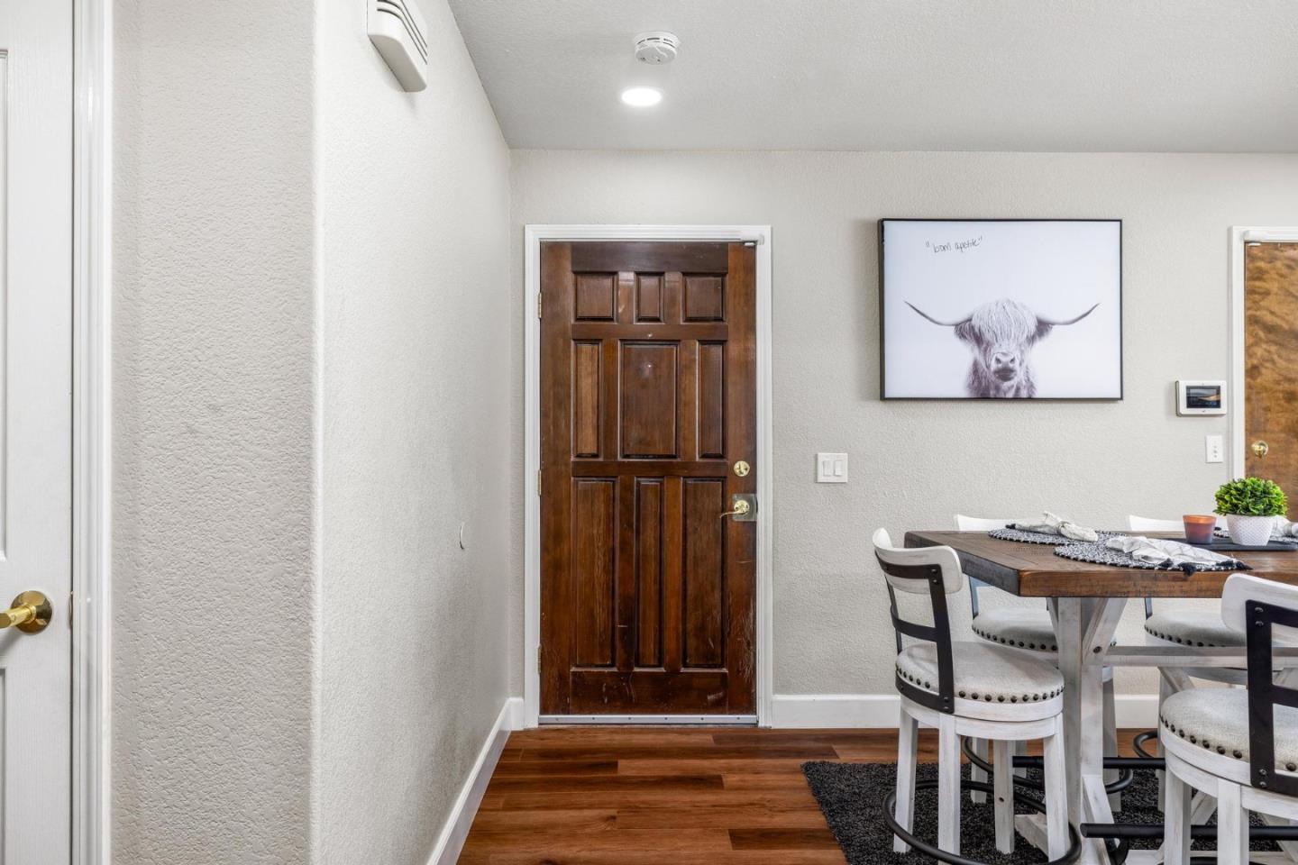 Detail Gallery Image 8 of 33 For 3232 Hummingbird Ln, Modesto,  CA 95356 - 4 Beds | 2 Baths