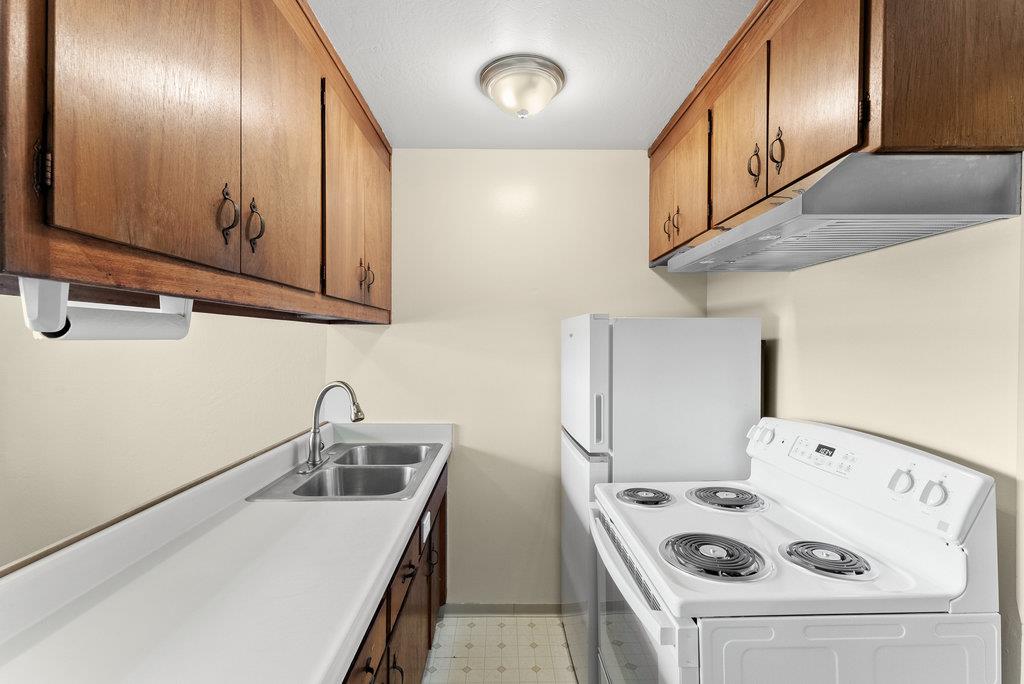 Detail Gallery Image 33 of 39 For 1450 Merrill St, Santa Cruz,  CA 95062 - – Beds | – Baths