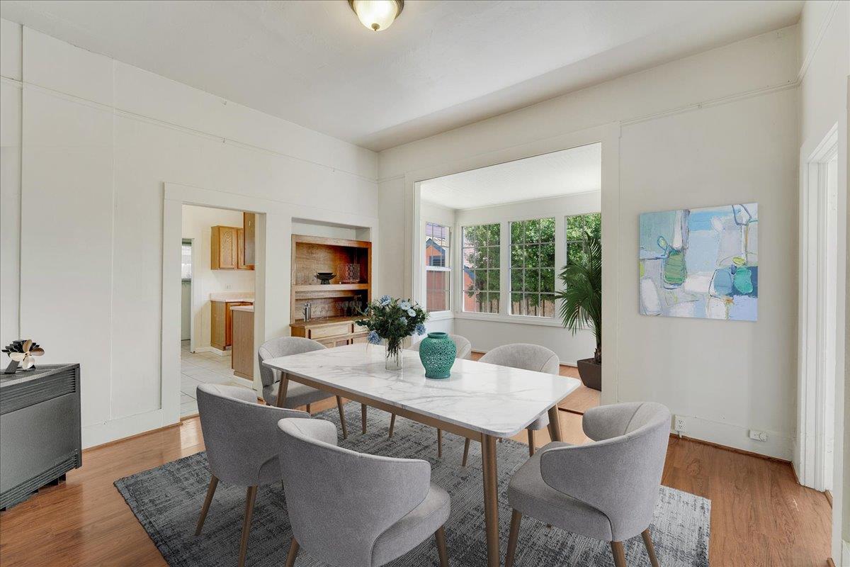 Detail Gallery Image 9 of 27 For 113 Fairbanks, Santa Cruz,  CA 95060 - 2 Beds | 1 Baths