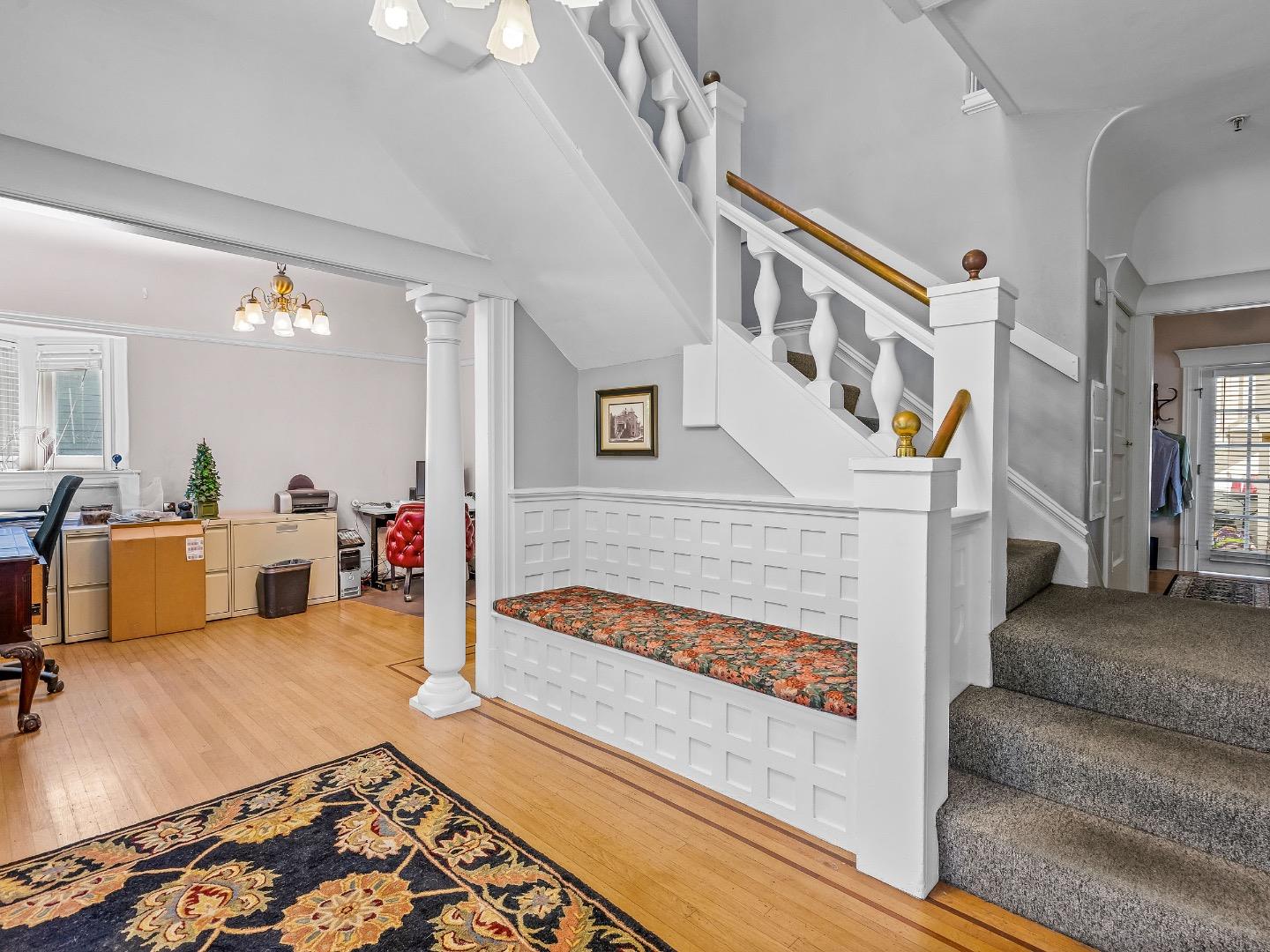 Detail Gallery Image 15 of 35 For 2200 L St, Sacramento,  CA 95816 - – Beds | – Baths
