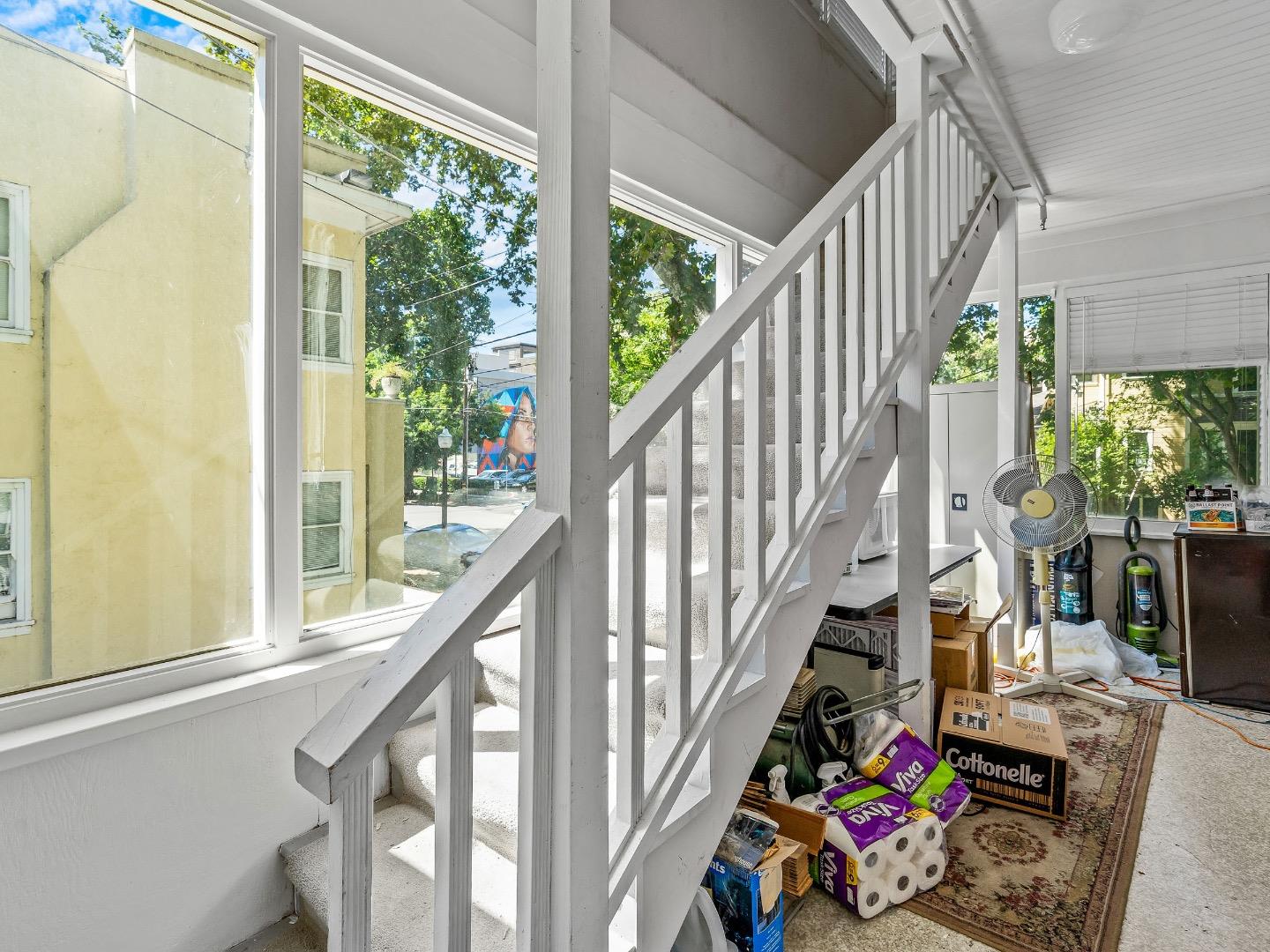 Detail Gallery Image 22 of 35 For 2200 L St, Sacramento,  CA 95816 - – Beds | – Baths