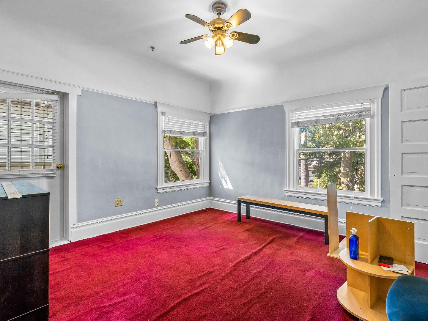 Detail Gallery Image 34 of 35 For 2200 L St, Sacramento,  CA 95816 - – Beds | – Baths
