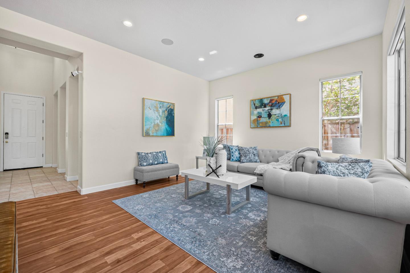 Detail Gallery Image 10 of 54 For 336 Arrowhead Way, Hayward,  CA 94544 - 5 Beds | 3/1 Baths