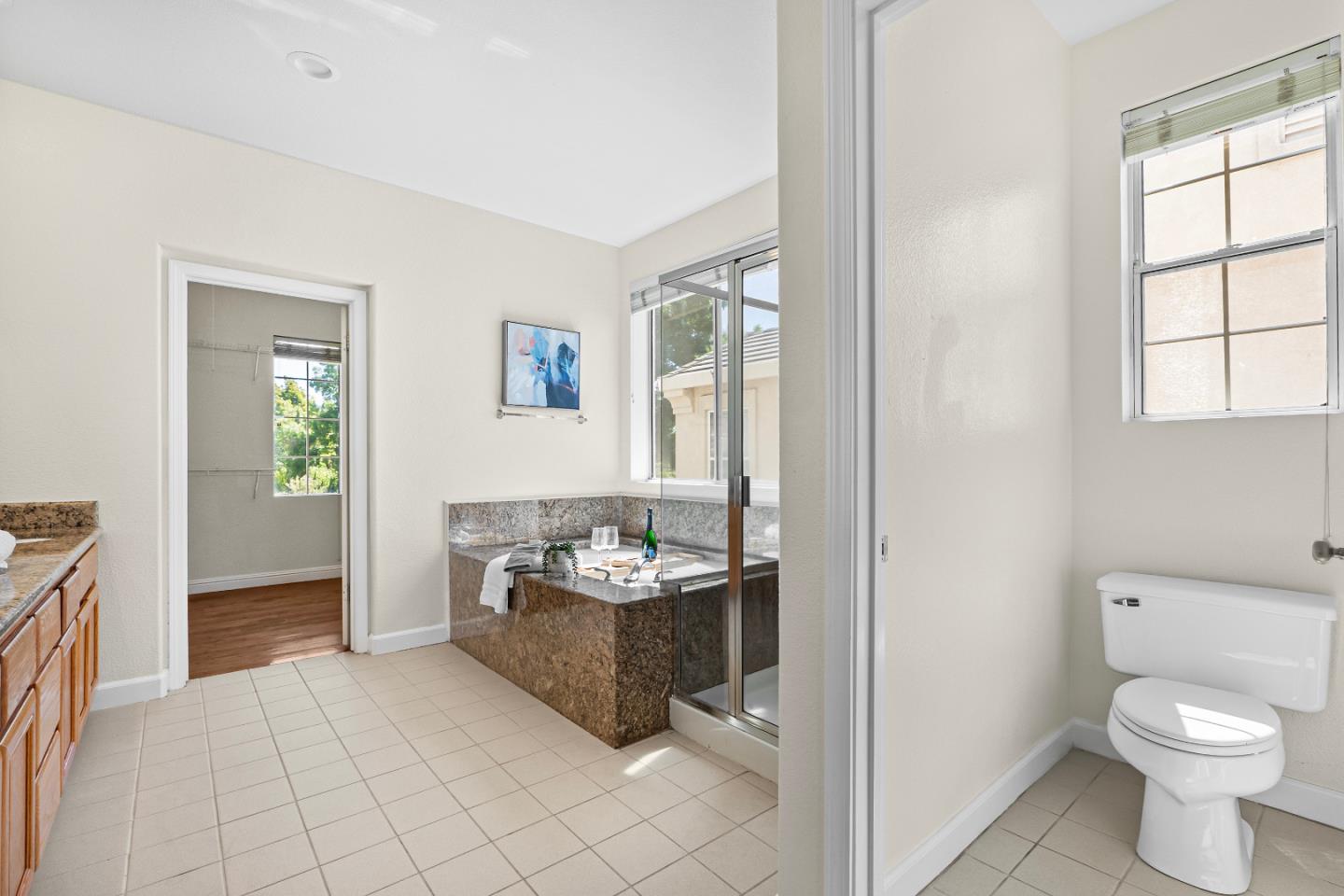 Detail Gallery Image 43 of 54 For 336 Arrowhead Way, Hayward,  CA 94544 - 5 Beds | 3/1 Baths