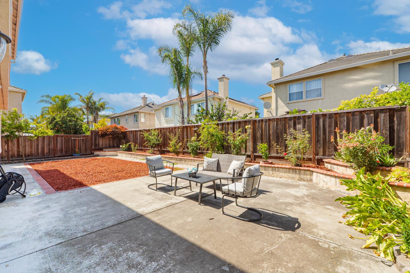 Detail Gallery Image 47 of 54 For 336 Arrowhead Way, Hayward,  CA 94544 - 5 Beds | 3/1 Baths