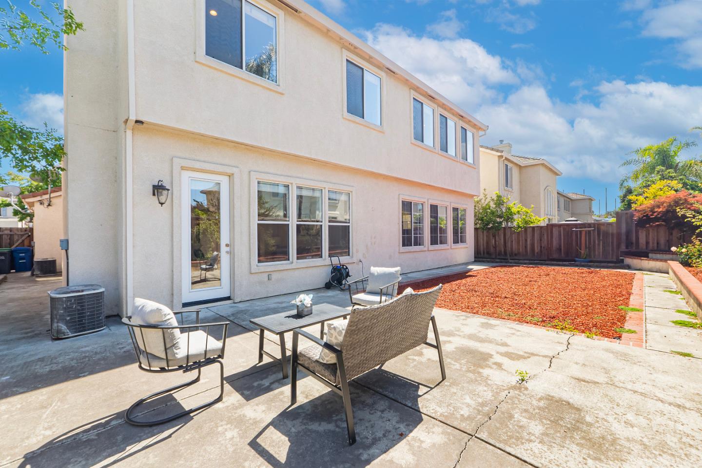 Detail Gallery Image 48 of 54 For 336 Arrowhead Way, Hayward,  CA 94544 - 5 Beds | 3/1 Baths