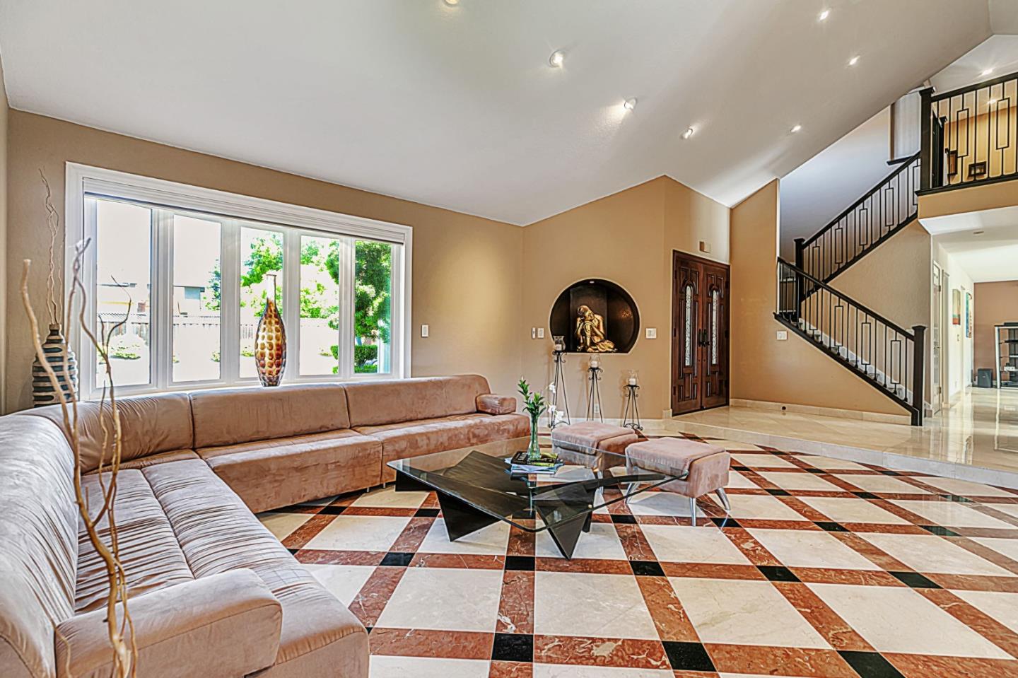 Detail Gallery Image 12 of 51 For 6534 Mcabee Rd, San Jose,  CA 95120 - 4 Beds | 3 Baths