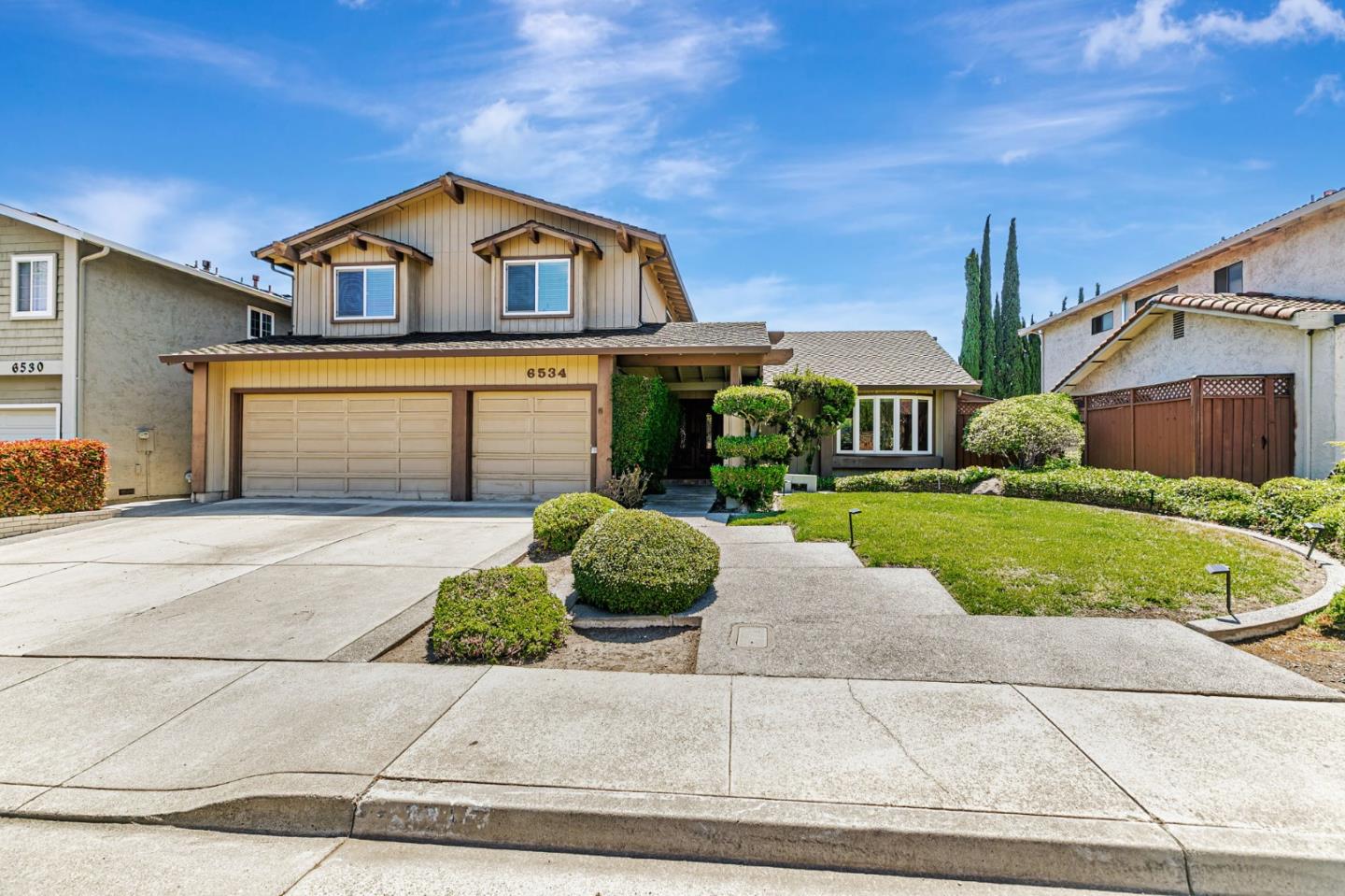 Detail Gallery Image 2 of 51 For 6534 Mcabee Rd, San Jose,  CA 95120 - 4 Beds | 3 Baths