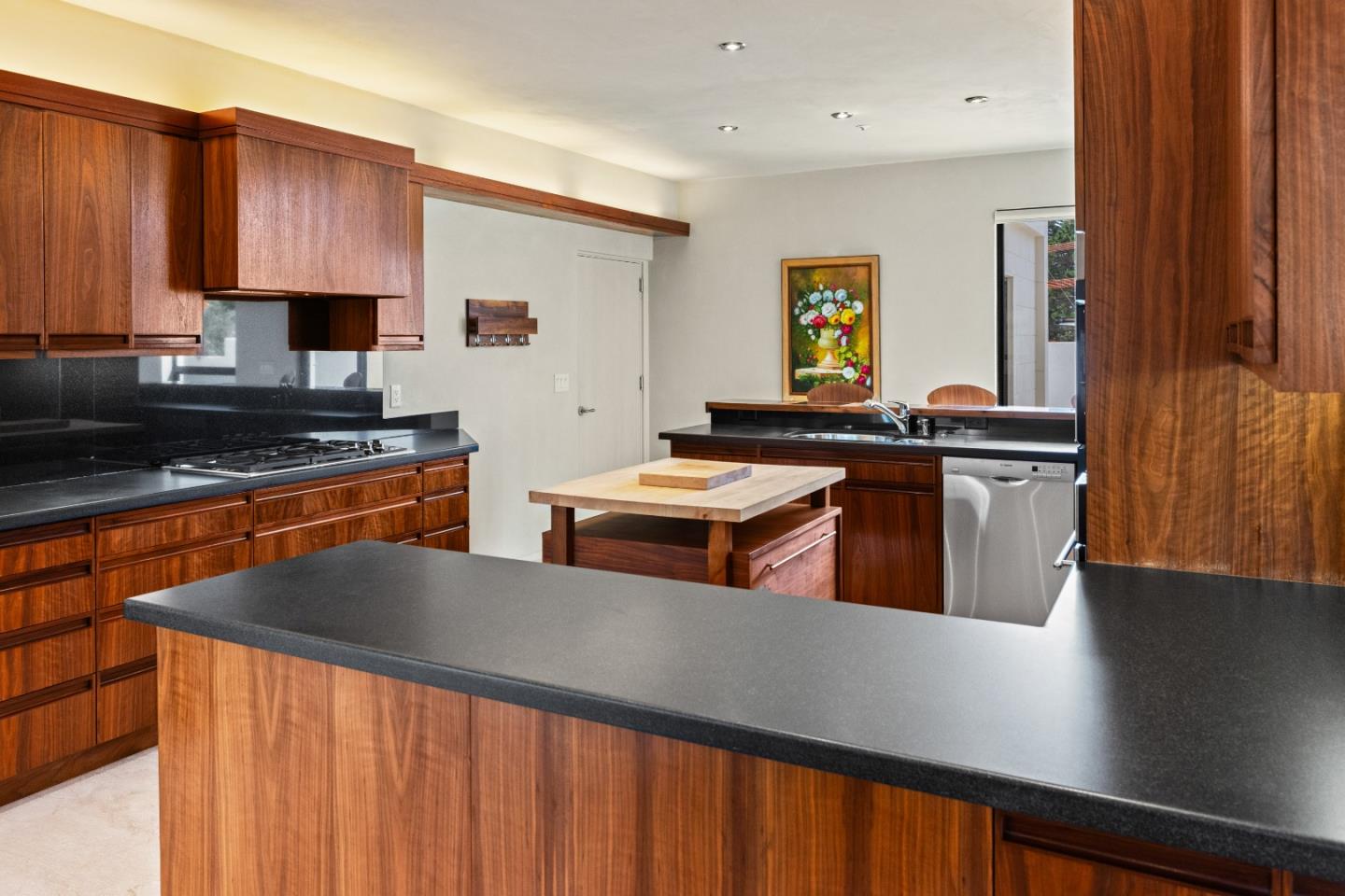 Detail Gallery Image 10 of 32 For 2900 Oak Knoll Rd, Pebble Beach,  CA 93953 - 4 Beds | 4 Baths