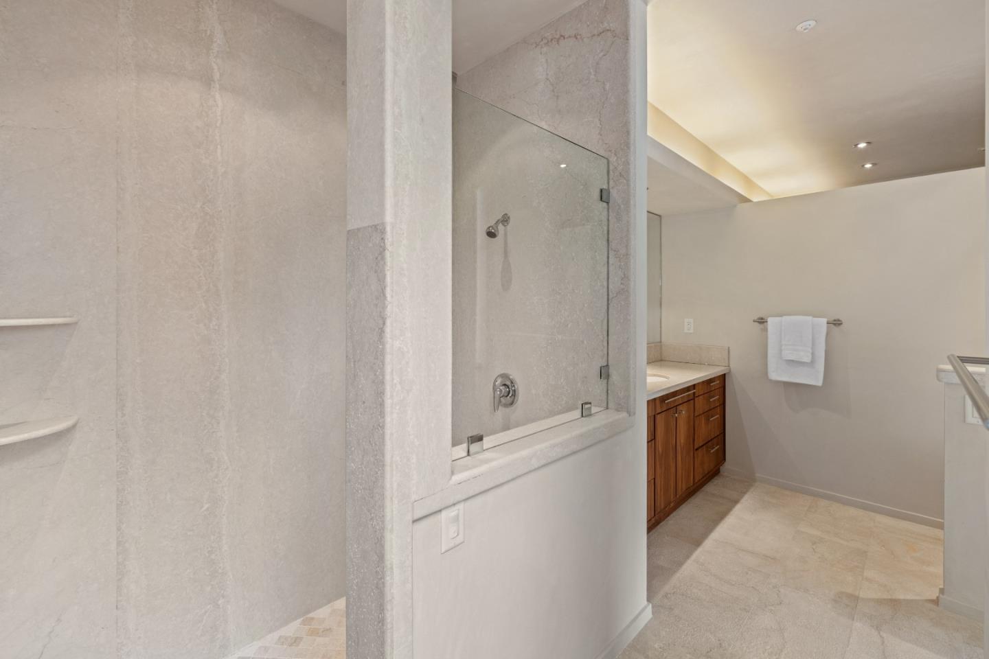 Detail Gallery Image 15 of 32 For 2900 Oak Knoll Rd, Pebble Beach,  CA 93953 - 4 Beds | 4 Baths