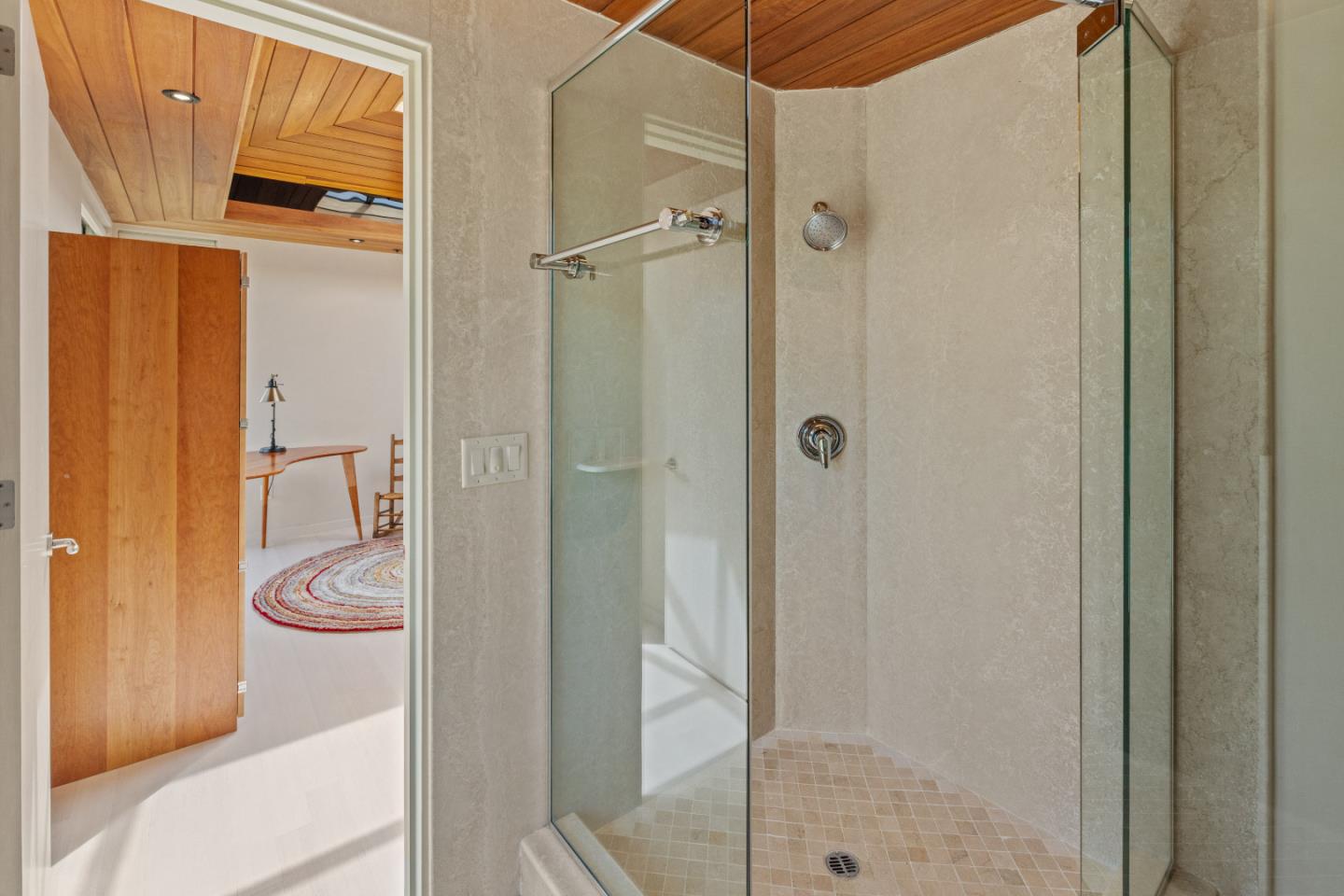 Detail Gallery Image 26 of 32 For 2900 Oak Knoll Rd, Pebble Beach,  CA 93953 - 4 Beds | 4 Baths