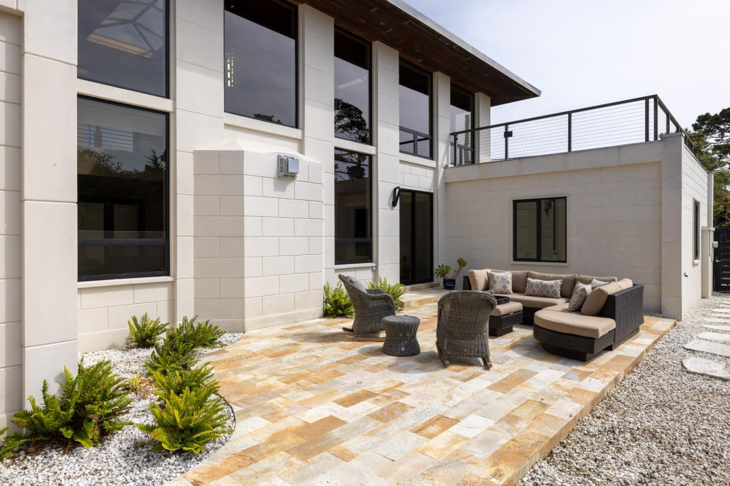 Detail Gallery Image 29 of 32 For 2900 Oak Knoll Rd, Pebble Beach,  CA 93953 - 4 Beds | 4 Baths