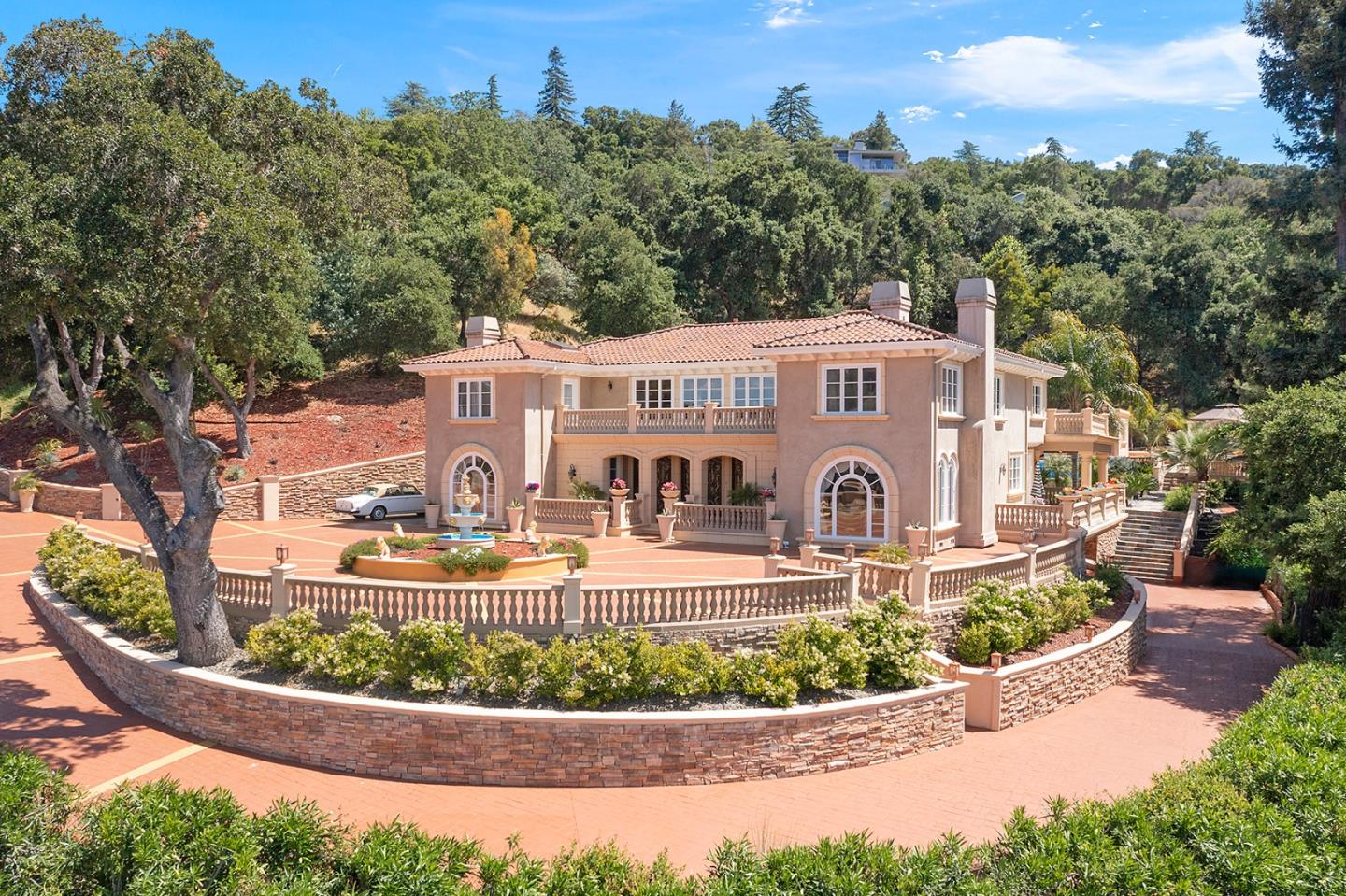 Detail Gallery Image 2 of 75 For 16840 Cypress Way, Los Gatos,  CA 95030 - 5 Beds | 5/1 Baths