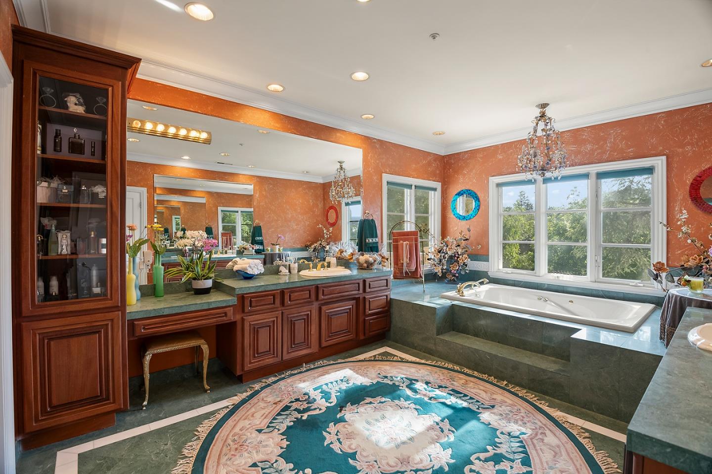 Detail Gallery Image 27 of 75 For 16840 Cypress Way, Los Gatos,  CA 95030 - 5 Beds | 5/1 Baths