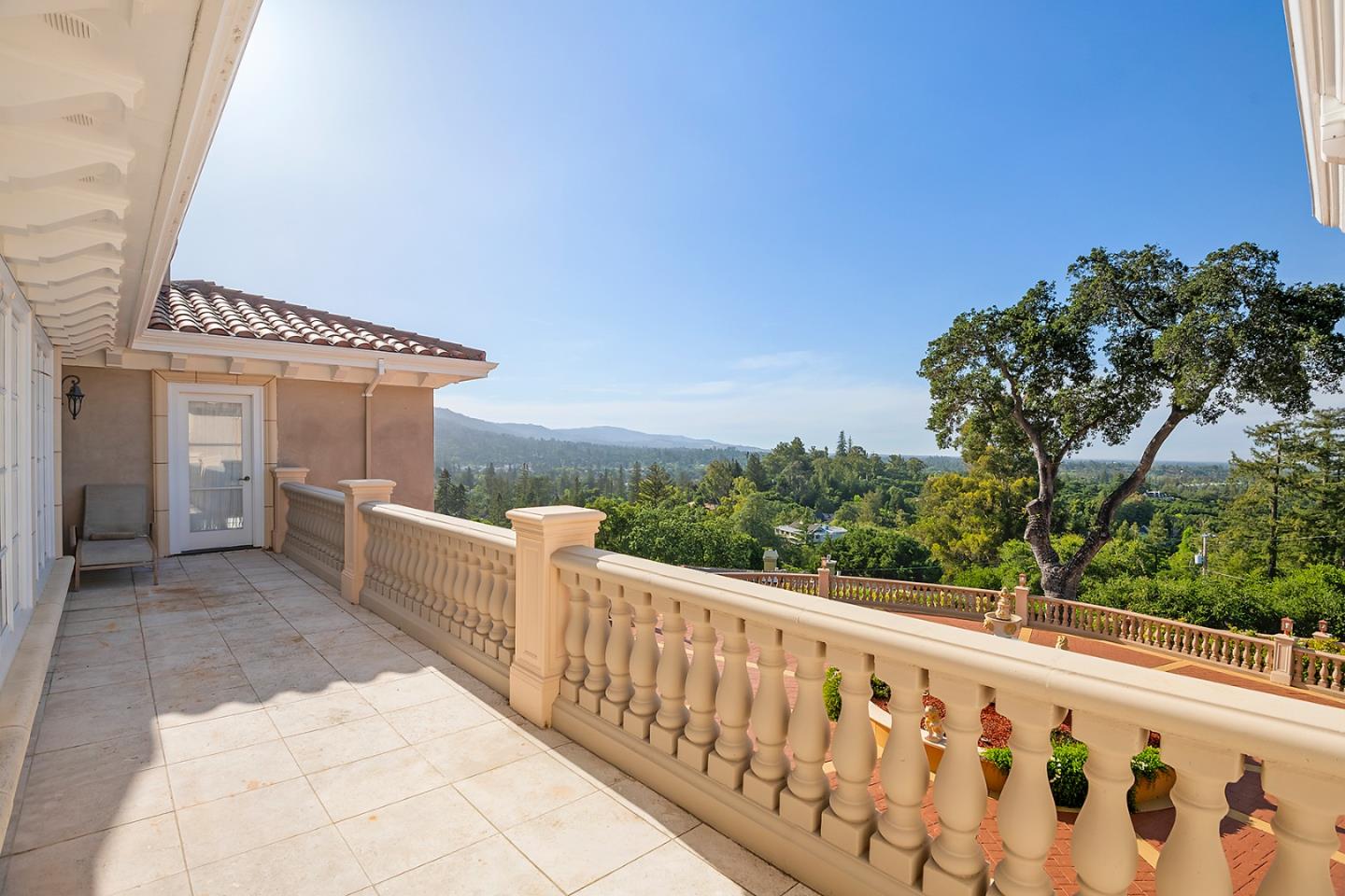 Detail Gallery Image 29 of 75 For 16840 Cypress Way, Los Gatos,  CA 95030 - 5 Beds | 5/1 Baths
