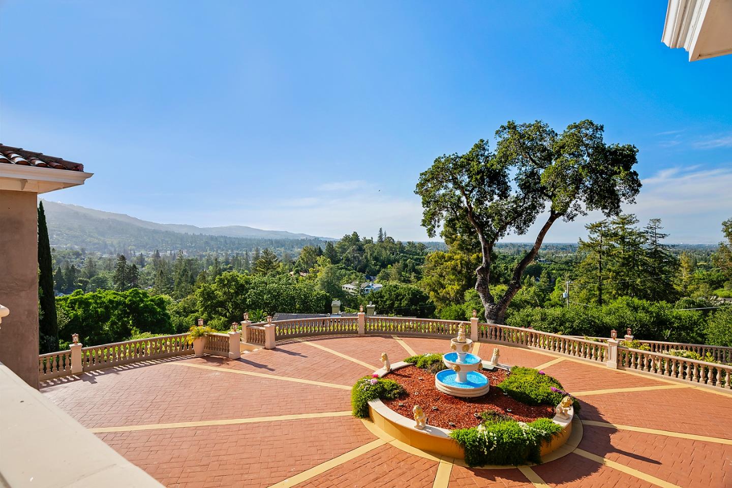 Detail Gallery Image 30 of 75 For 16840 Cypress Way, Los Gatos,  CA 95030 - 5 Beds | 5/1 Baths