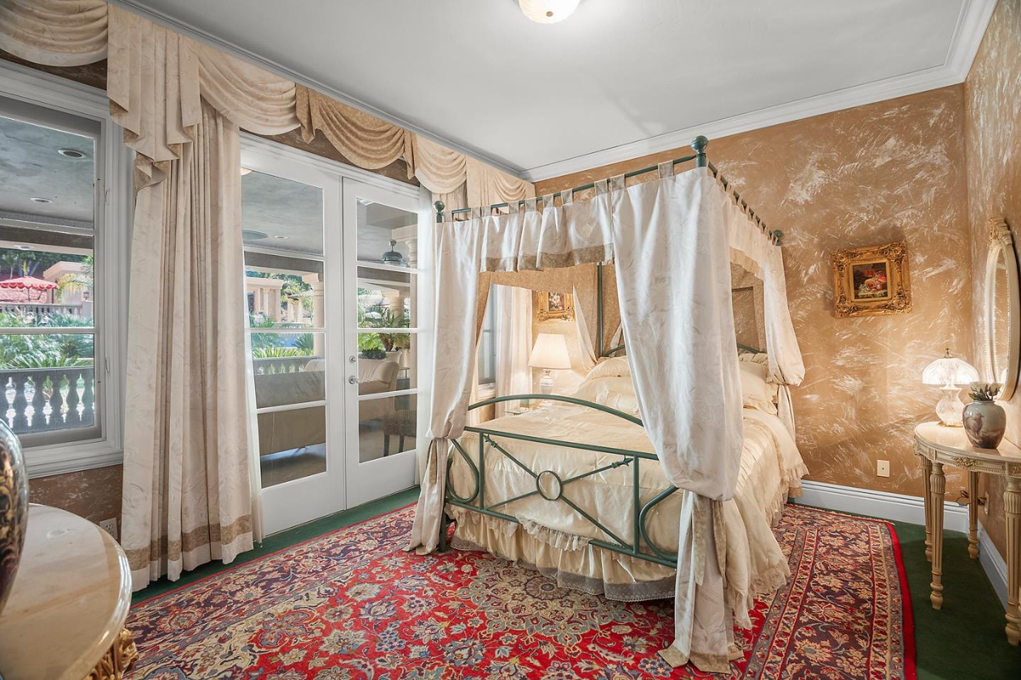 Detail Gallery Image 32 of 75 For 16840 Cypress Way, Los Gatos,  CA 95030 - 5 Beds | 5/1 Baths