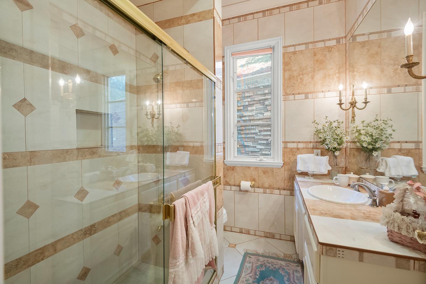 Detail Gallery Image 33 of 75 For 16840 Cypress Way, Los Gatos,  CA 95030 - 5 Beds | 5/1 Baths
