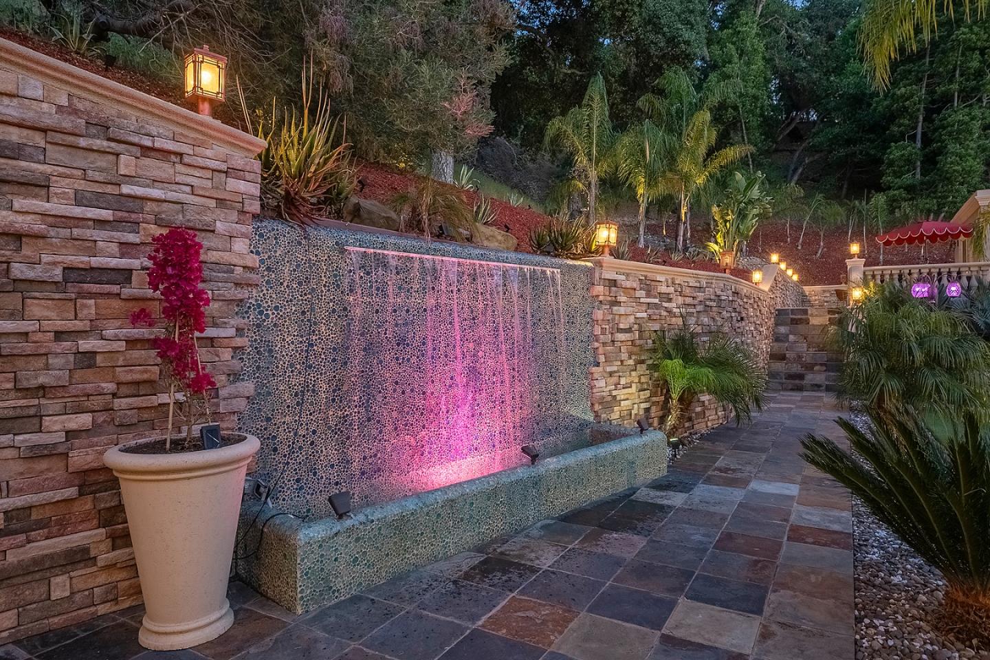 Detail Gallery Image 47 of 75 For 16840 Cypress Way, Los Gatos,  CA 95030 - 5 Beds | 5/1 Baths