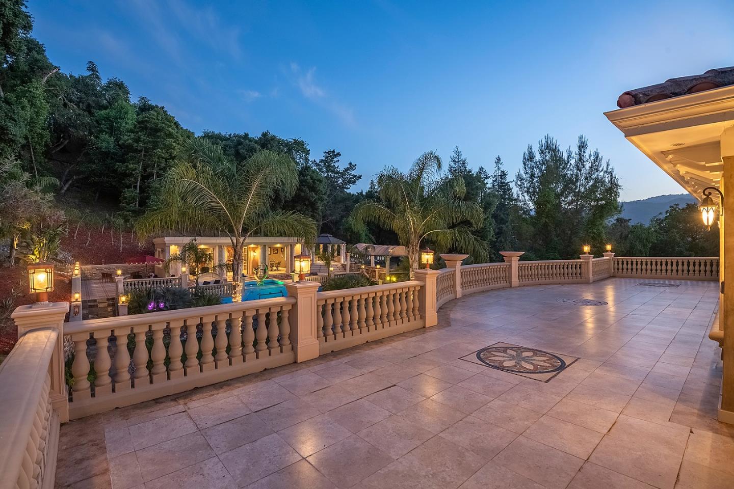 Detail Gallery Image 52 of 75 For 16840 Cypress Way, Los Gatos,  CA 95030 - 5 Beds | 5/1 Baths