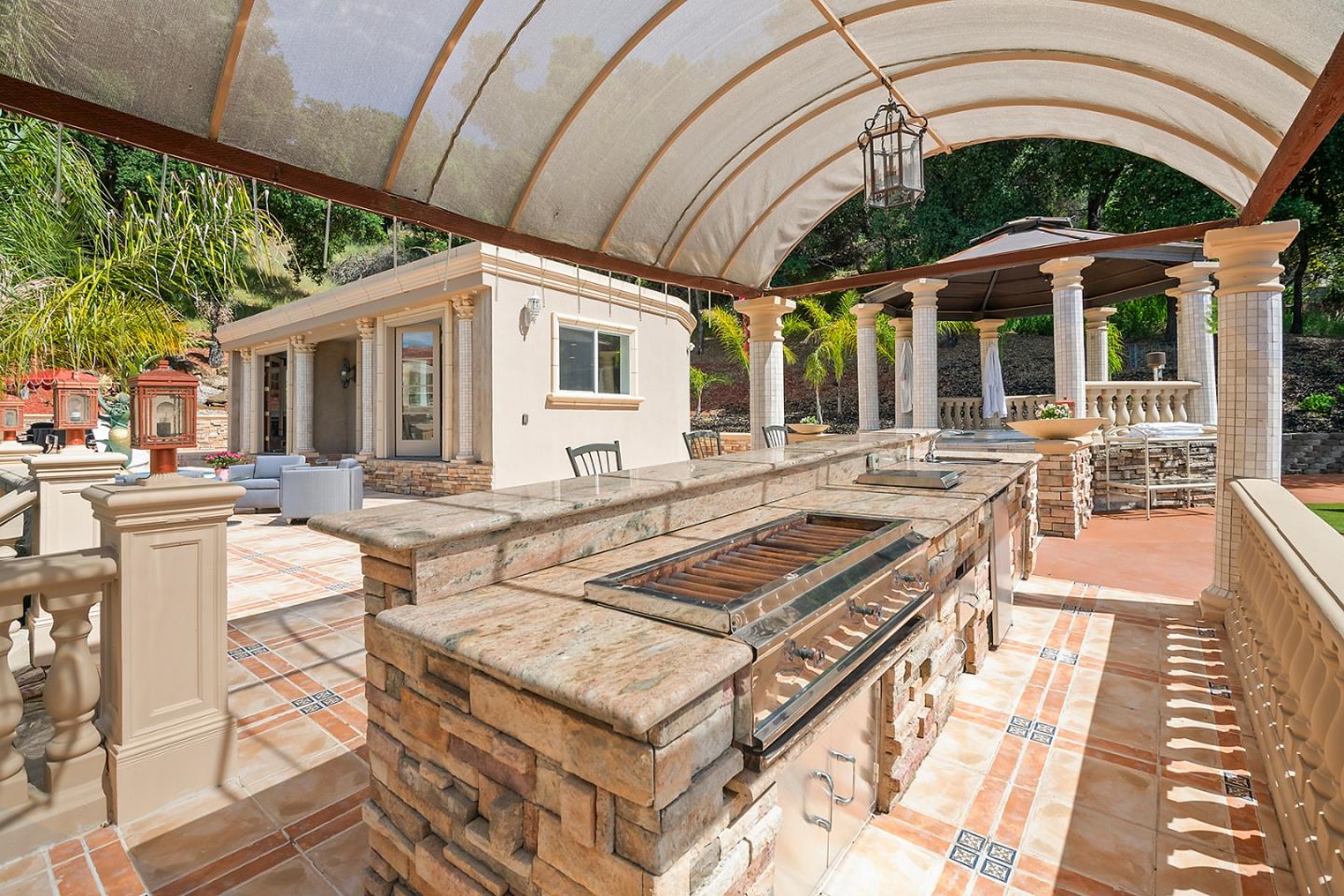 Detail Gallery Image 55 of 75 For 16840 Cypress Way, Los Gatos,  CA 95030 - 5 Beds | 5/1 Baths
