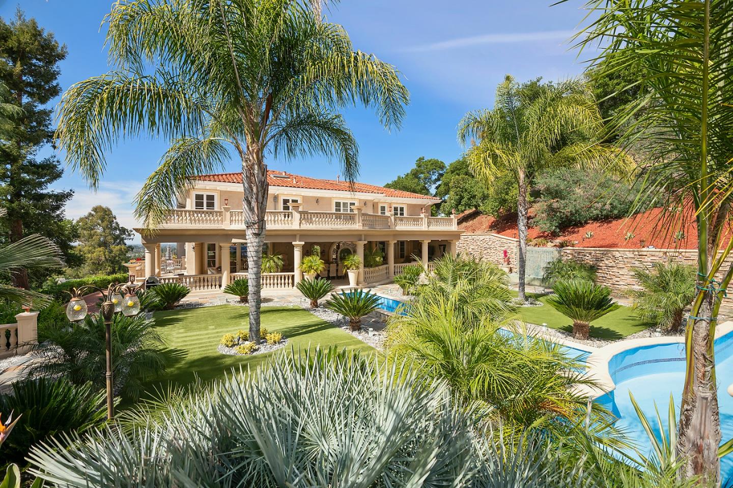 Detail Gallery Image 68 of 75 For 16840 Cypress Way, Los Gatos,  CA 95030 - 5 Beds | 5/1 Baths