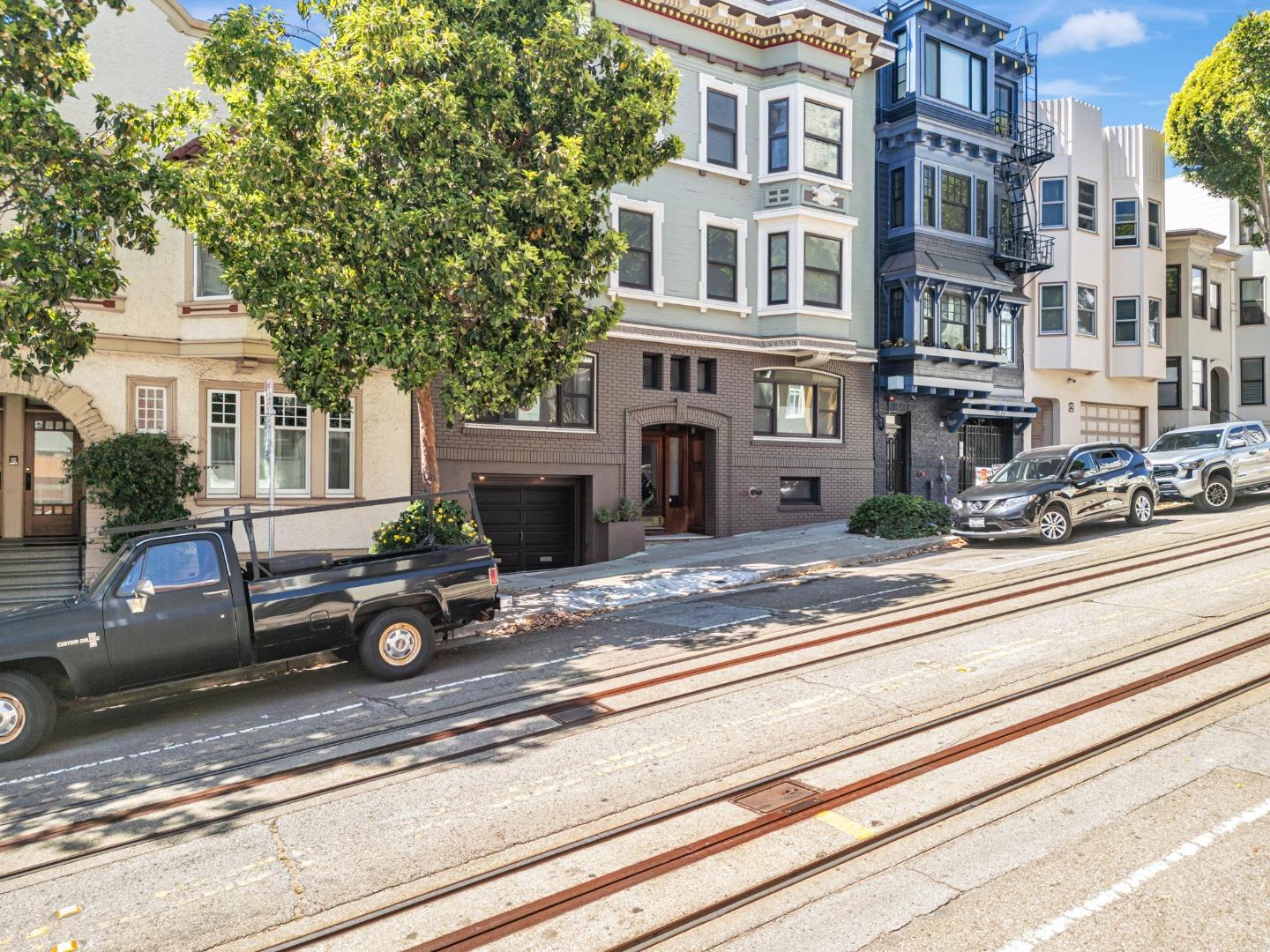 Detail Gallery Image 29 of 39 For 1725 Hyde St #1,  San Francisco,  CA 94109 - 2 Beds | 2 Baths