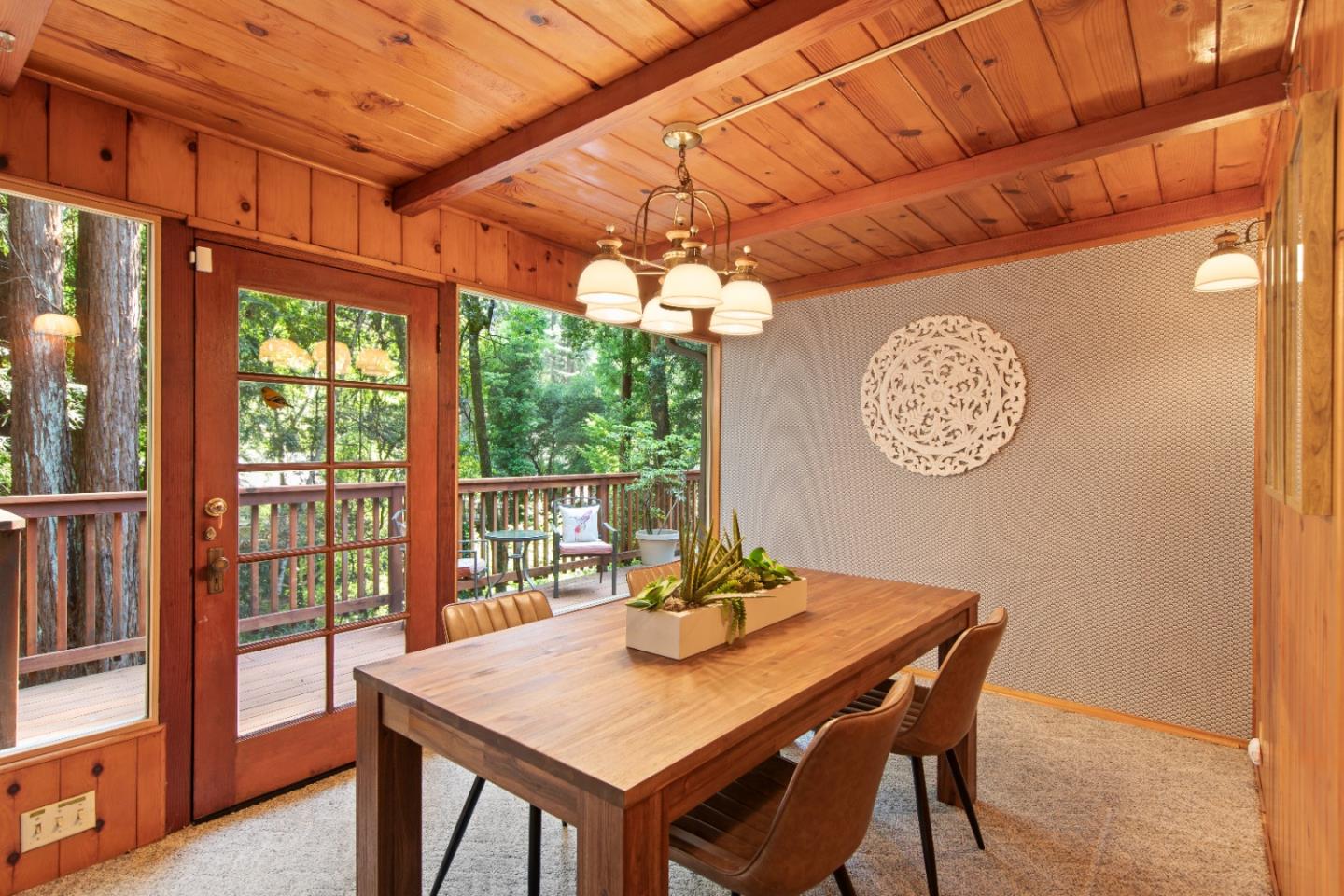 Detail Gallery Image 11 of 56 For 13395 W Park Ave, Boulder Creek,  CA 95006 - 6 Beds | 4 Baths