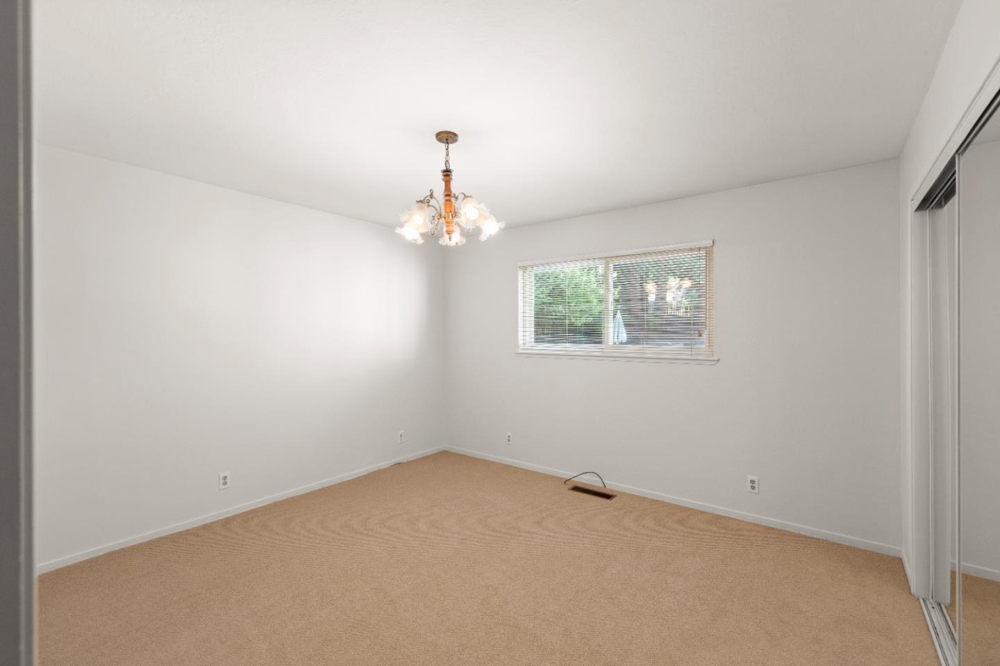 Detail Gallery Image 33 of 56 For 13395 W Park Ave, Boulder Creek,  CA 95006 - 6 Beds | 4 Baths