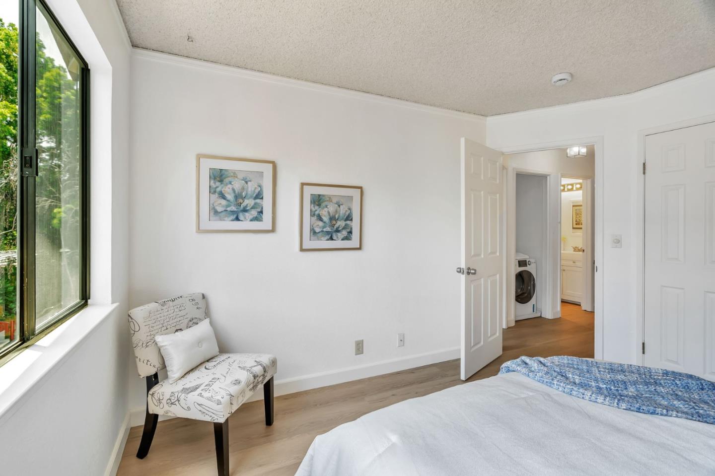 Detail Gallery Image 14 of 28 For 1247 Coyote Creek Pl, San Jose,  CA 95116 - 2 Beds | 2 Baths