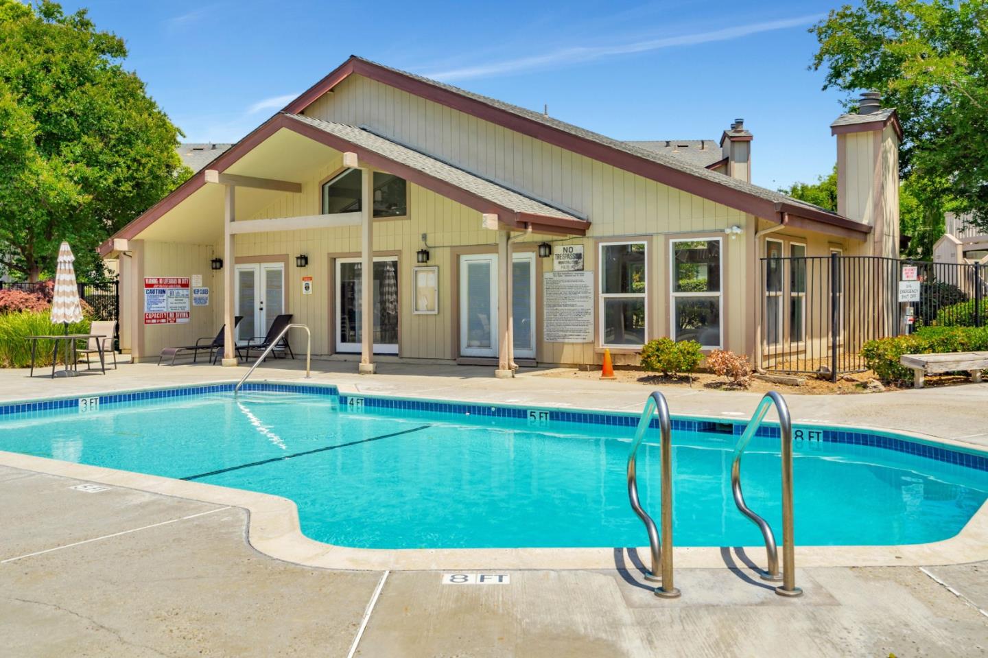 Detail Gallery Image 26 of 28 For 1247 Coyote Creek Pl, San Jose,  CA 95116 - 2 Beds | 2 Baths