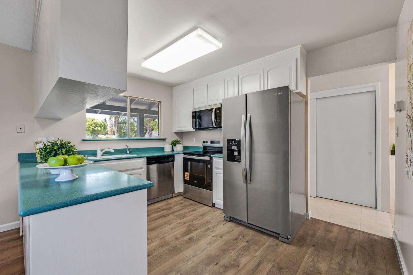 Detail Gallery Image 6 of 49 For 4919 Stafford Pl, Newark,  CA 94560 - 3 Beds | 2 Baths