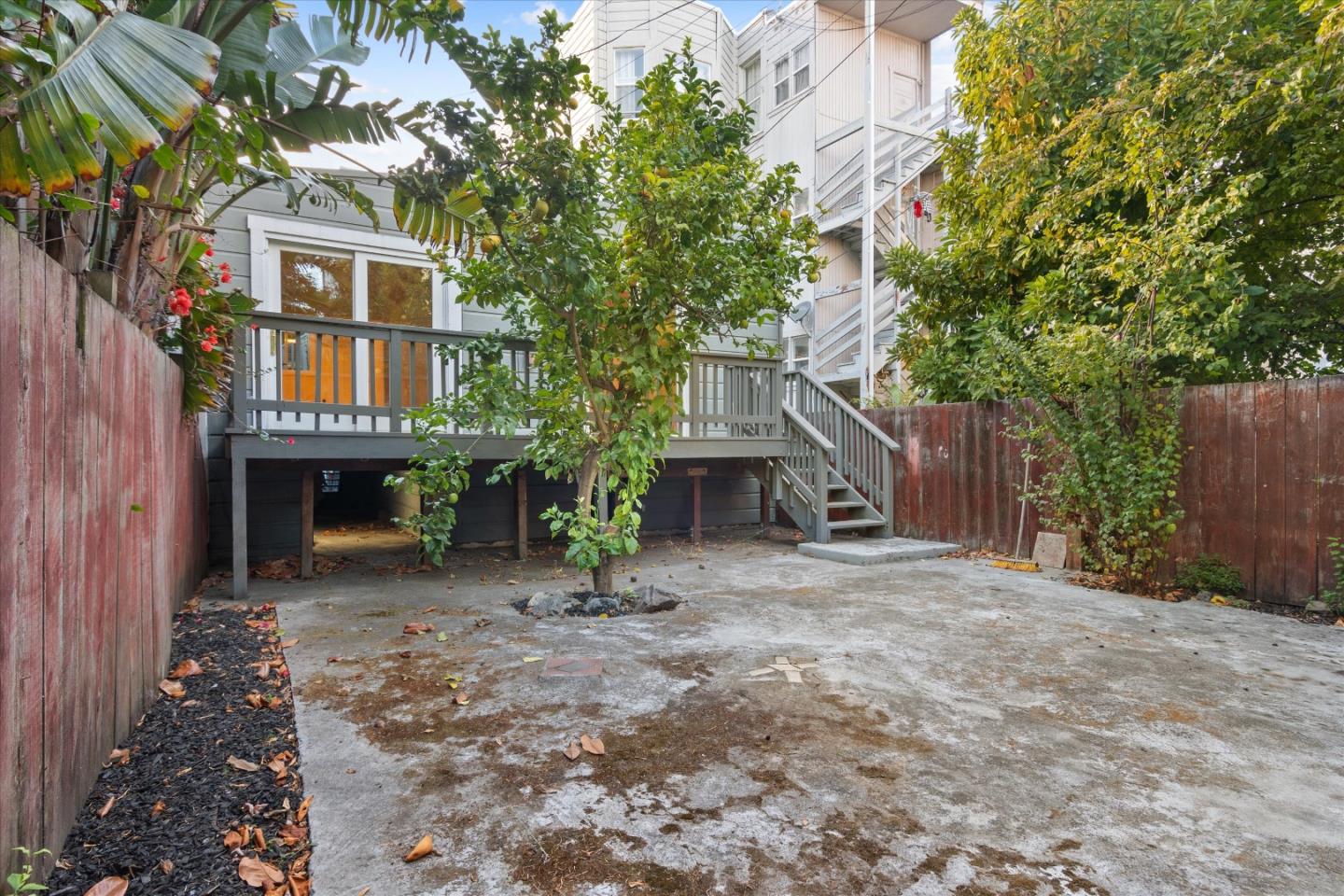 Detail Gallery Image 18 of 32 For 1319 S Van Ness Ave, San Francisco,  CA 94110 - – Beds | – Baths