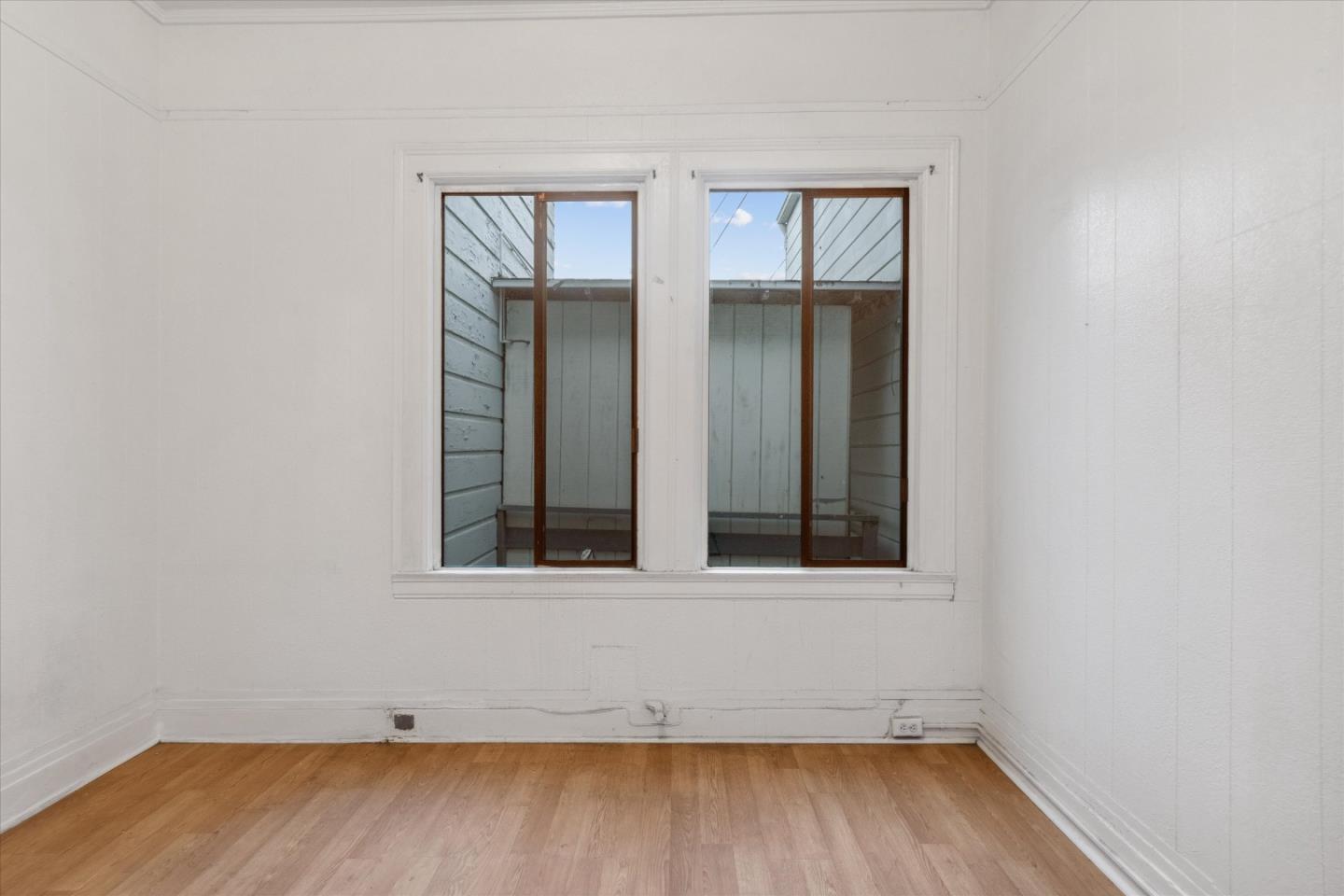 Detail Gallery Image 26 of 32 For 1319 S Van Ness Ave, San Francisco,  CA 94110 - – Beds | – Baths
