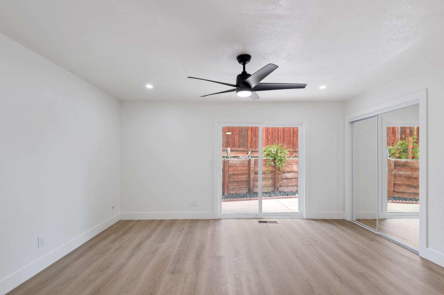 Detail Gallery Image 23 of 36 For 16 Melwood Ct, Watsonville,  CA 95076 - 3 Beds | 2 Baths