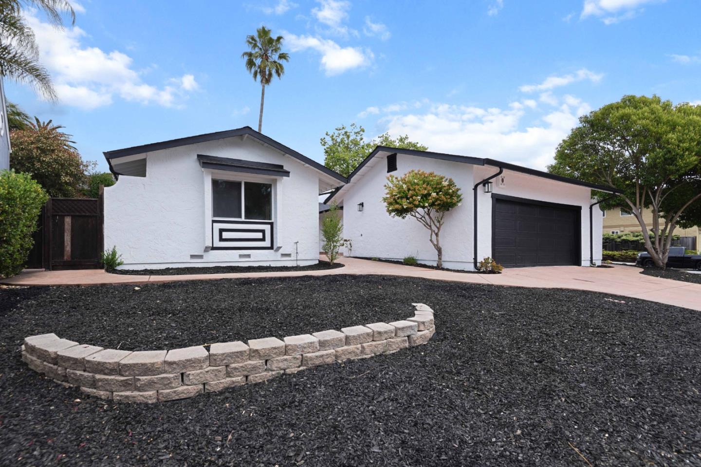 Detail Gallery Image 9 of 36 For 16 Melwood Ct, Watsonville,  CA 95076 - 3 Beds | 2 Baths