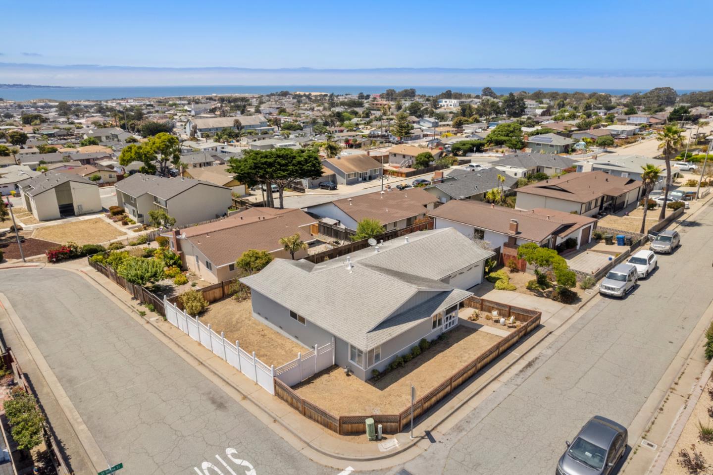 Detail Gallery Image 23 of 24 For 1861 Saint Helena St, Seaside,  CA 93955 - 4 Beds | 2 Baths