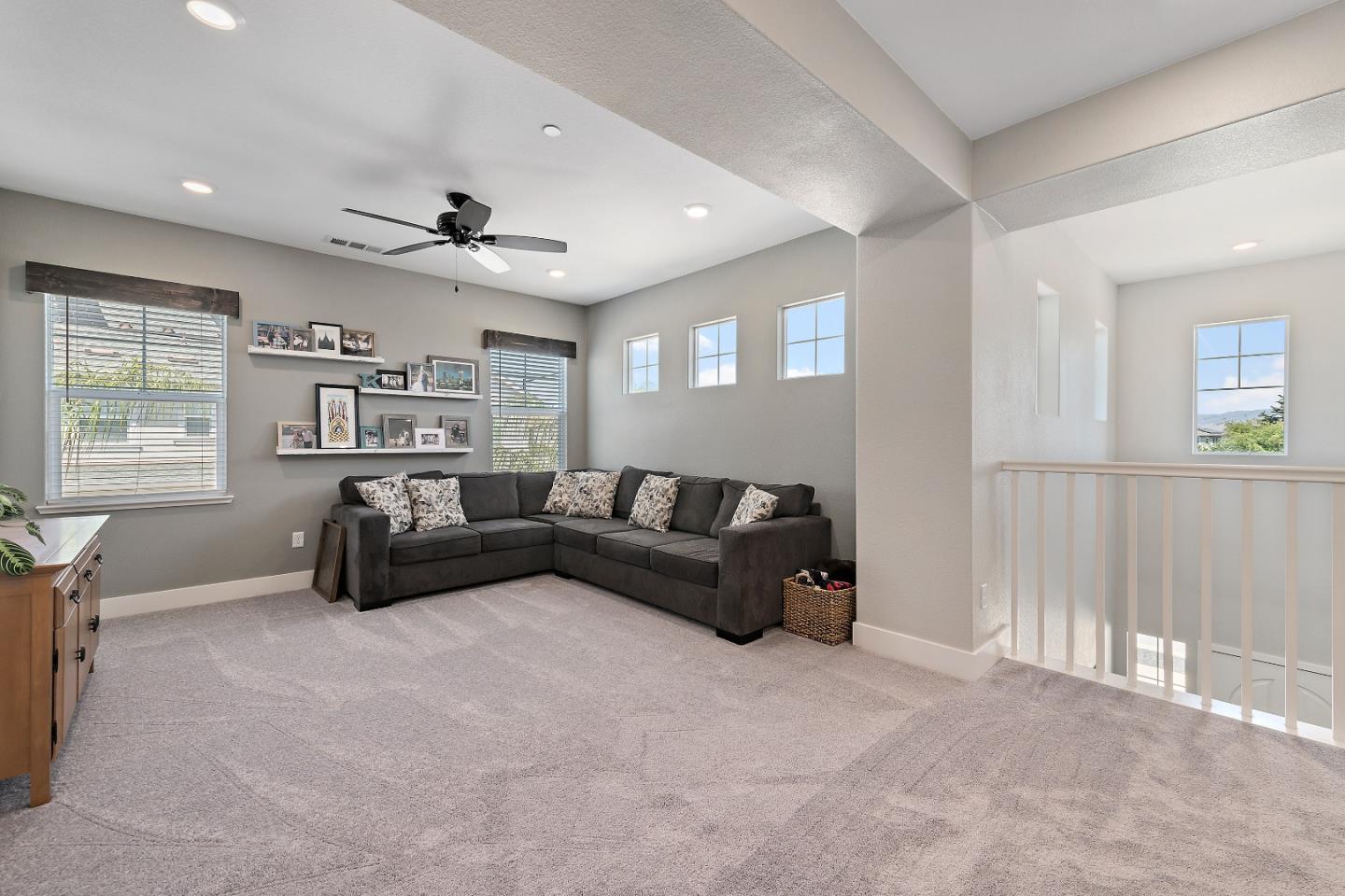 Detail Gallery Image 18 of 40 For 1611 Vinsanto Ct, Gilroy,  CA 95020 - 5 Beds | 4/1 Baths