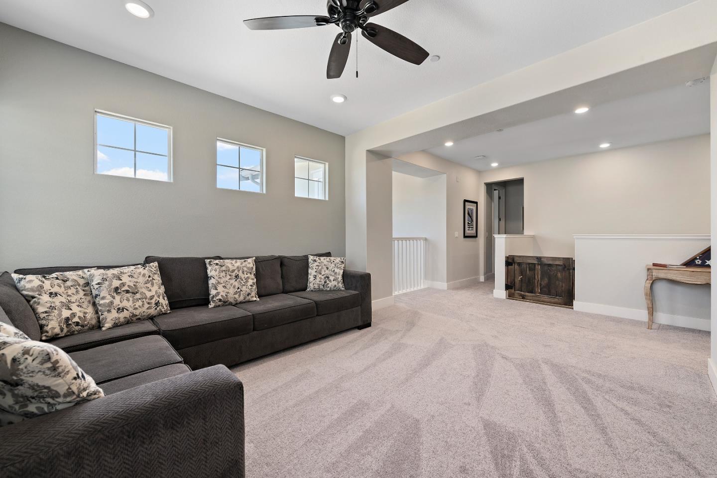 Detail Gallery Image 19 of 40 For 1611 Vinsanto Ct, Gilroy,  CA 95020 - 5 Beds | 4/1 Baths
