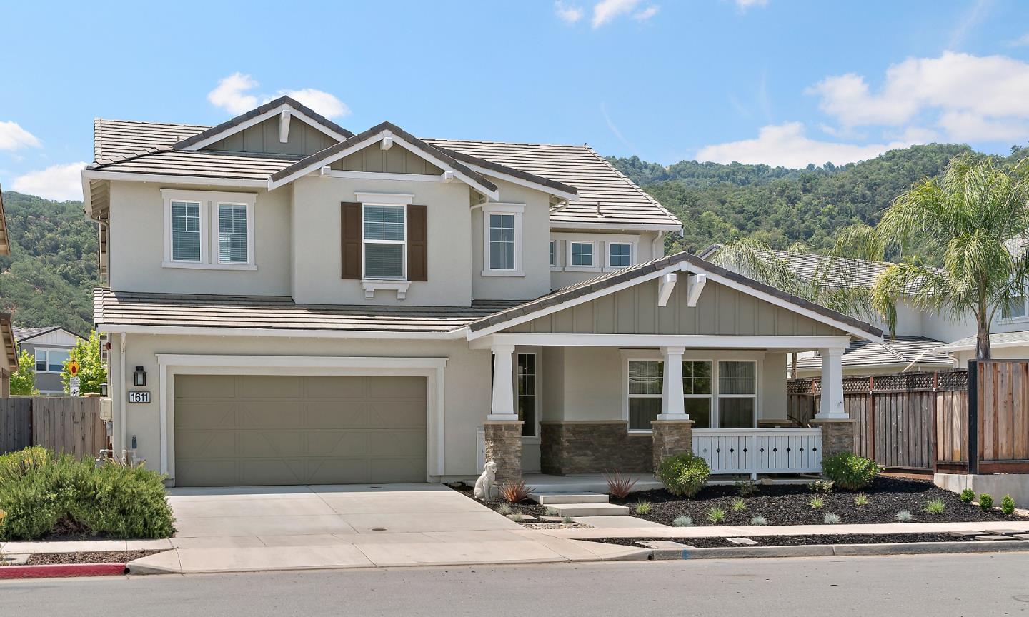Detail Gallery Image 2 of 40 For 1611 Vinsanto Ct, Gilroy,  CA 95020 - 5 Beds | 4/1 Baths