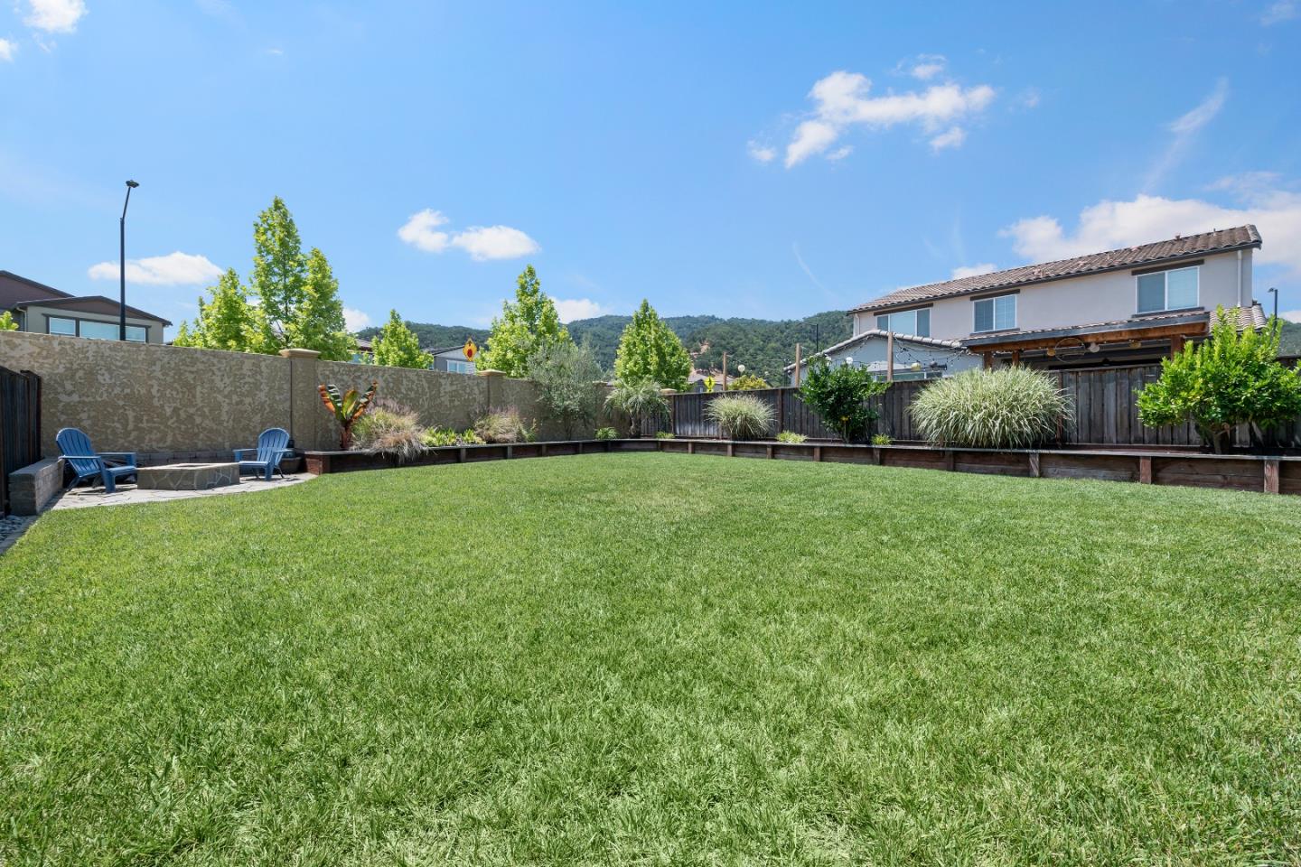 Detail Gallery Image 36 of 40 For 1611 Vinsanto Ct, Gilroy,  CA 95020 - 5 Beds | 4/1 Baths