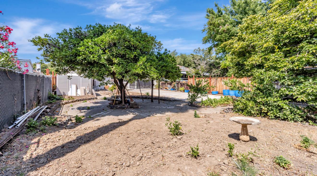 Detail Gallery Image 26 of 26 For 1144 S 9th St, San Jose,  CA 95112 - 3 Beds | 2 Baths
