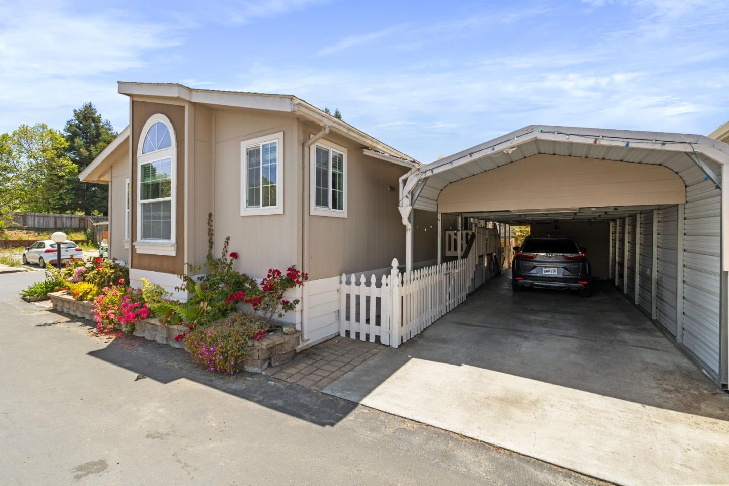 Detail Gallery Image 15 of 21 For 789 Green Valley Rd #109,  Watsonville,  CA 95076 - 3 Beds | 2 Baths