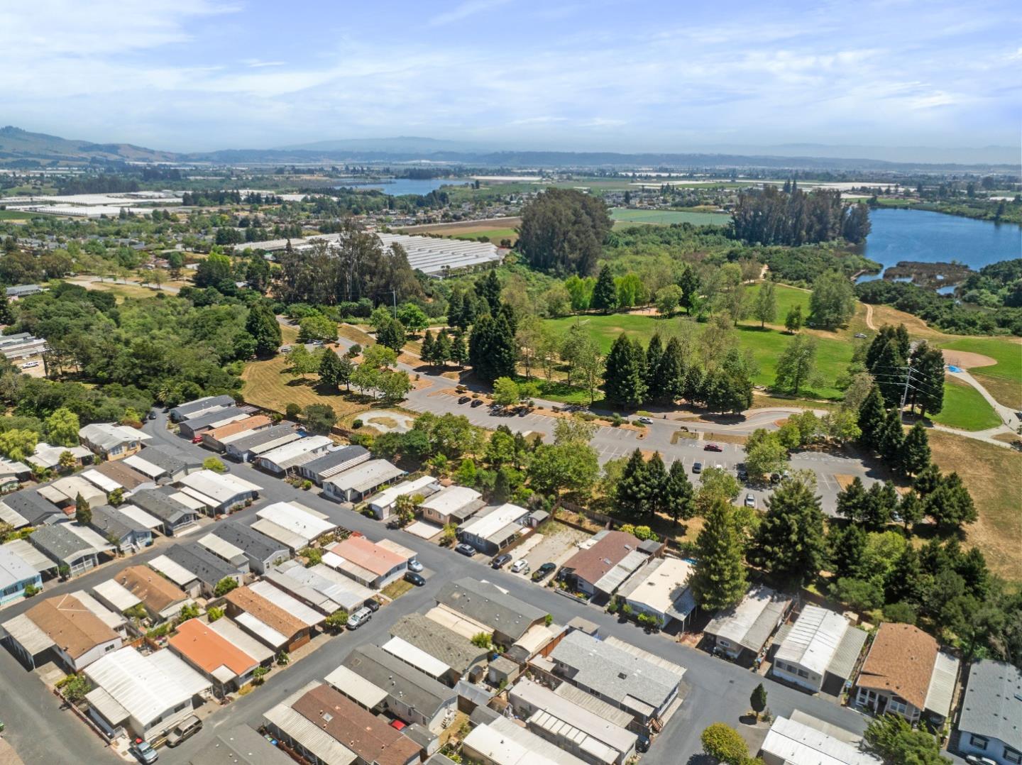 Detail Gallery Image 20 of 21 For 789 Green Valley Rd #109,  Watsonville,  CA 95076 - 3 Beds | 2 Baths
