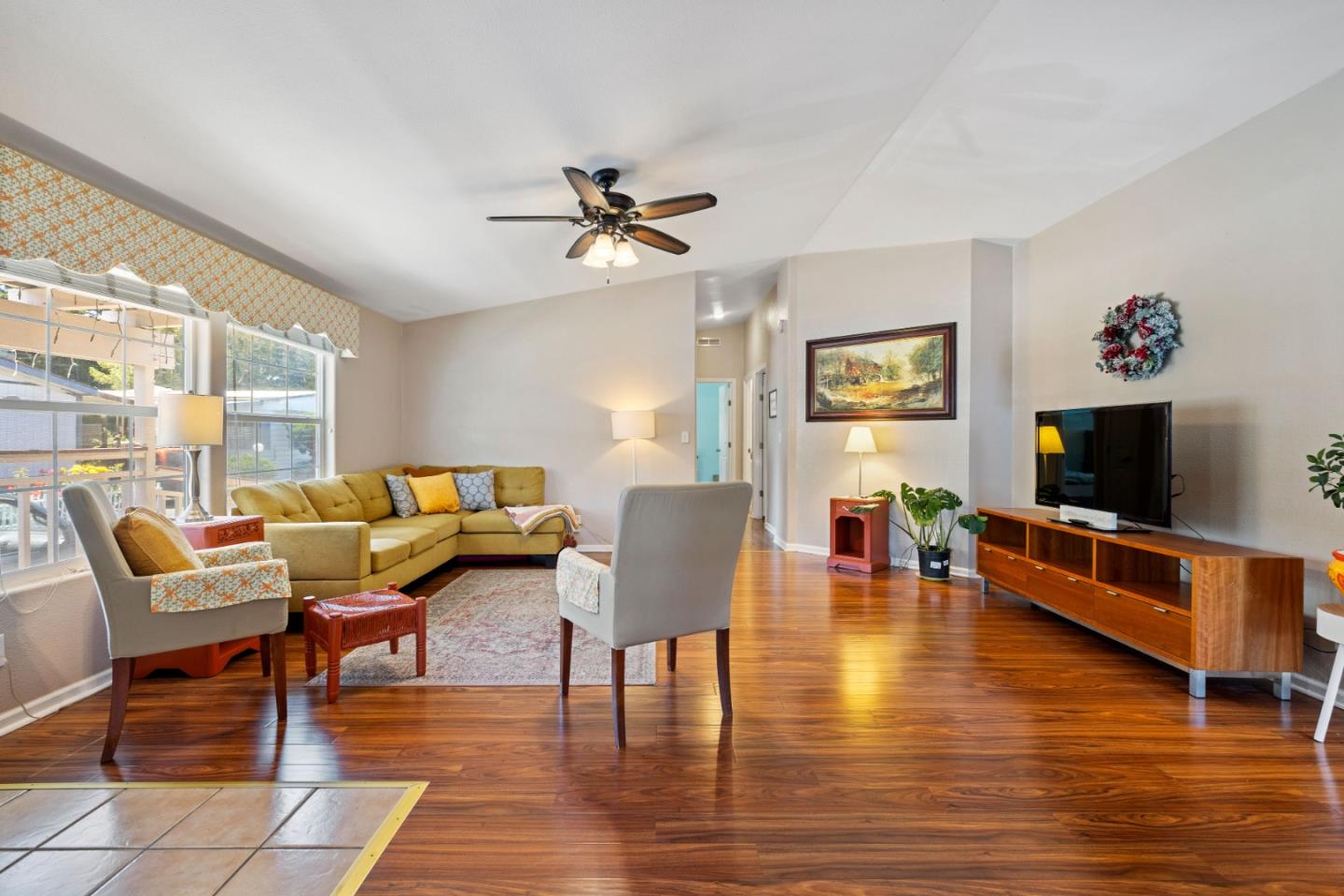 Detail Gallery Image 4 of 21 For 789 Green Valley Rd #109,  Watsonville,  CA 95076 - 3 Beds | 2 Baths