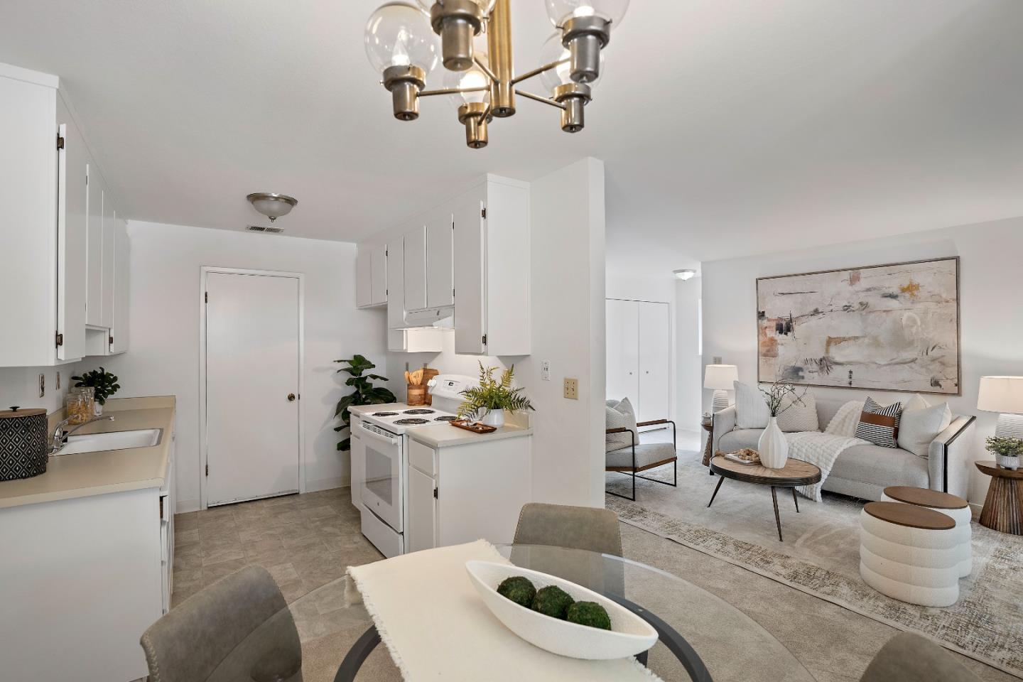 Detail Gallery Image 8 of 20 For 1396 Palm St, San Jose,  CA 95110 - 2 Beds | 1 Baths