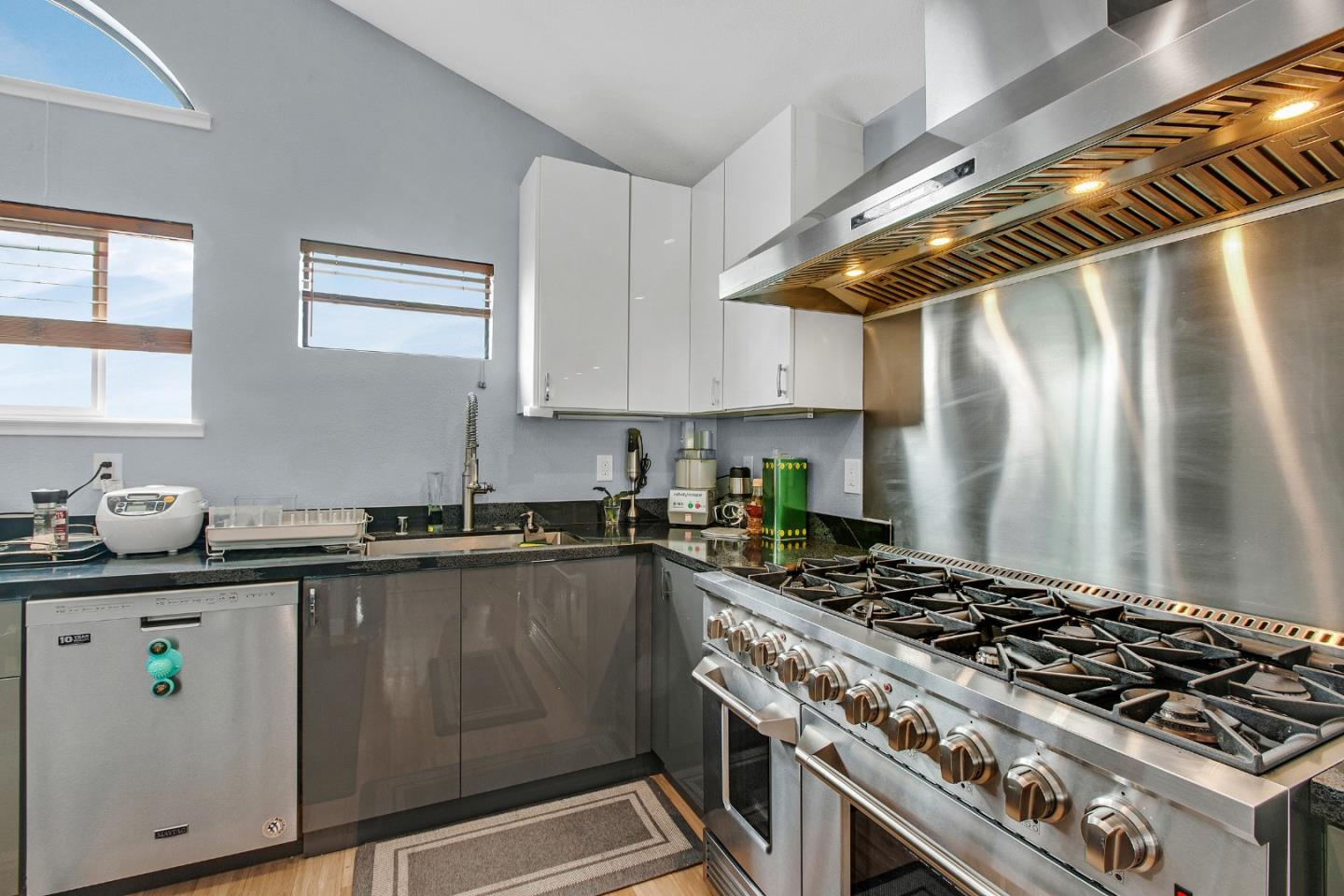 Detail Gallery Image 58 of 74 For 419 Harvey Way, Pacifica,  CA 94044 - – Beds | – Baths