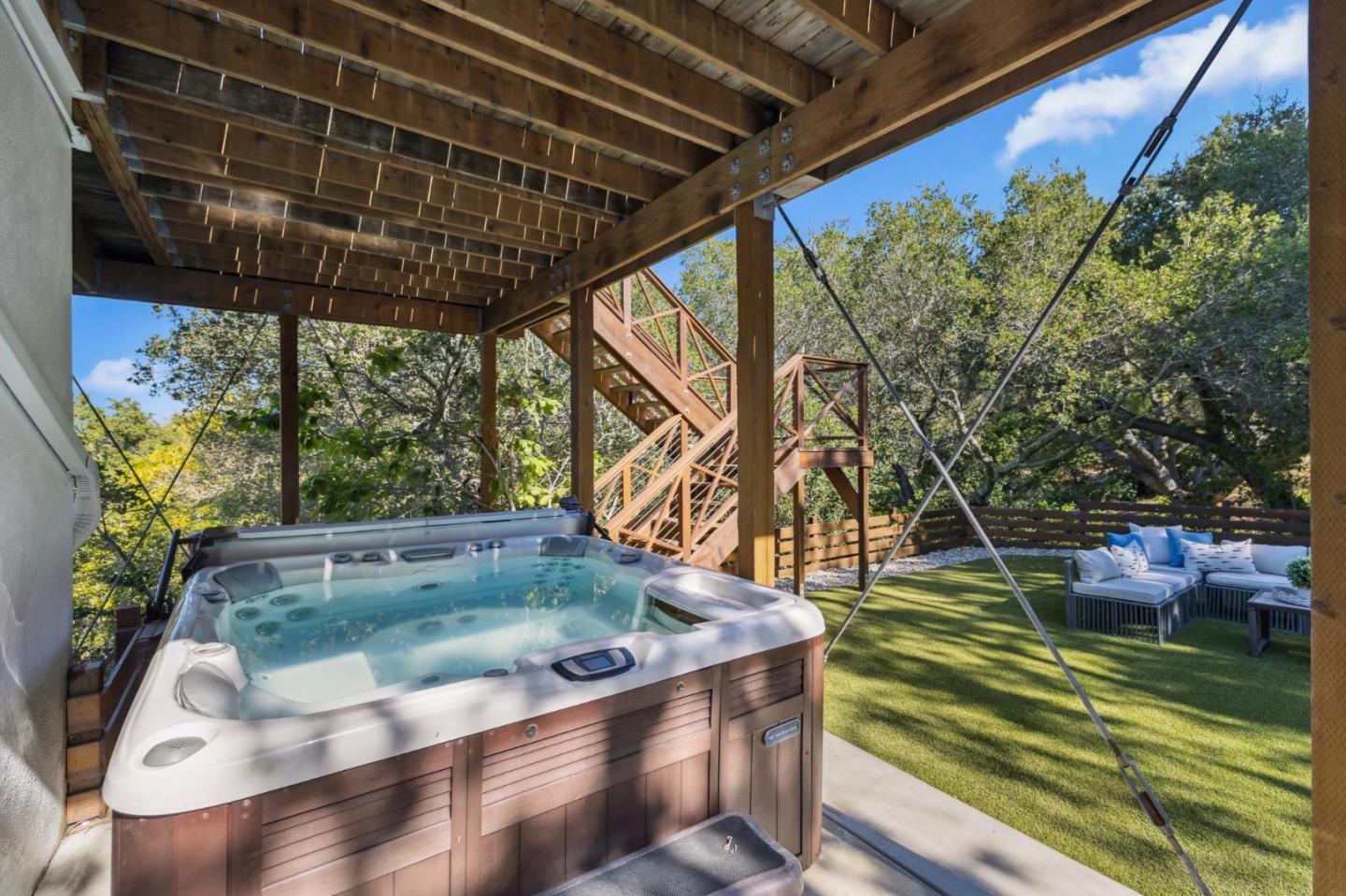 Detail Gallery Image 58 of 74 For 2684 Summit Dr, Burlingame,  CA 94010 - 4 Beds | 4 Baths