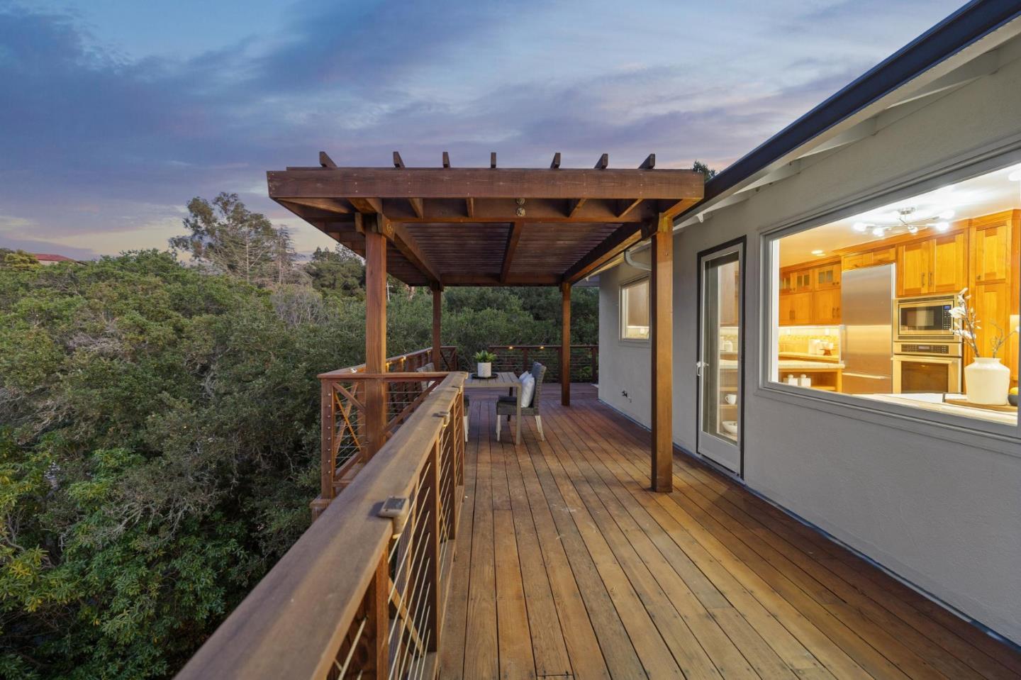 Detail Gallery Image 71 of 74 For 2684 Summit Dr, Burlingame,  CA 94010 - 4 Beds | 4 Baths
