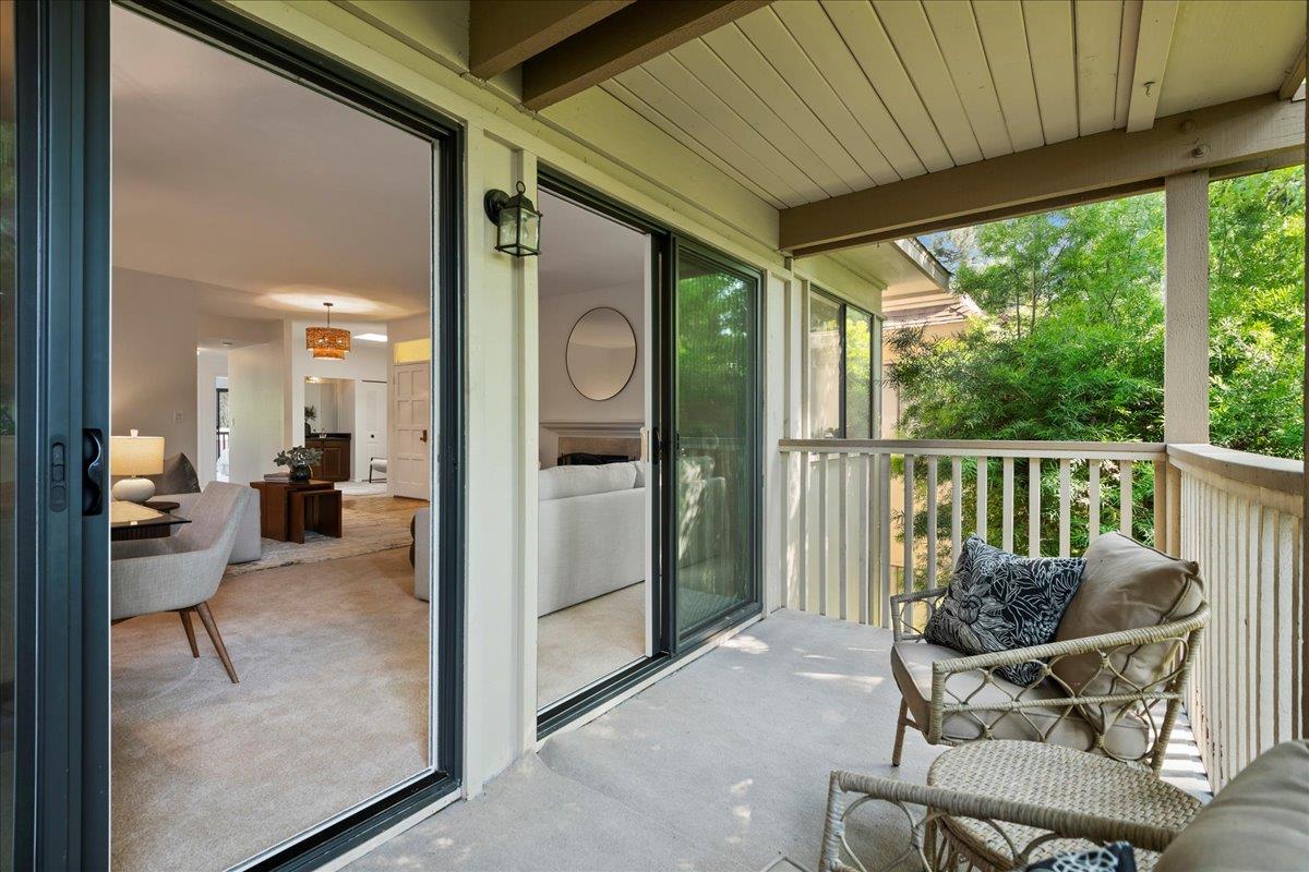 Detail Gallery Image 11 of 50 For 50 Horgan Ave #20,  Redwood City,  CA 94061 - 3 Beds | 2 Baths